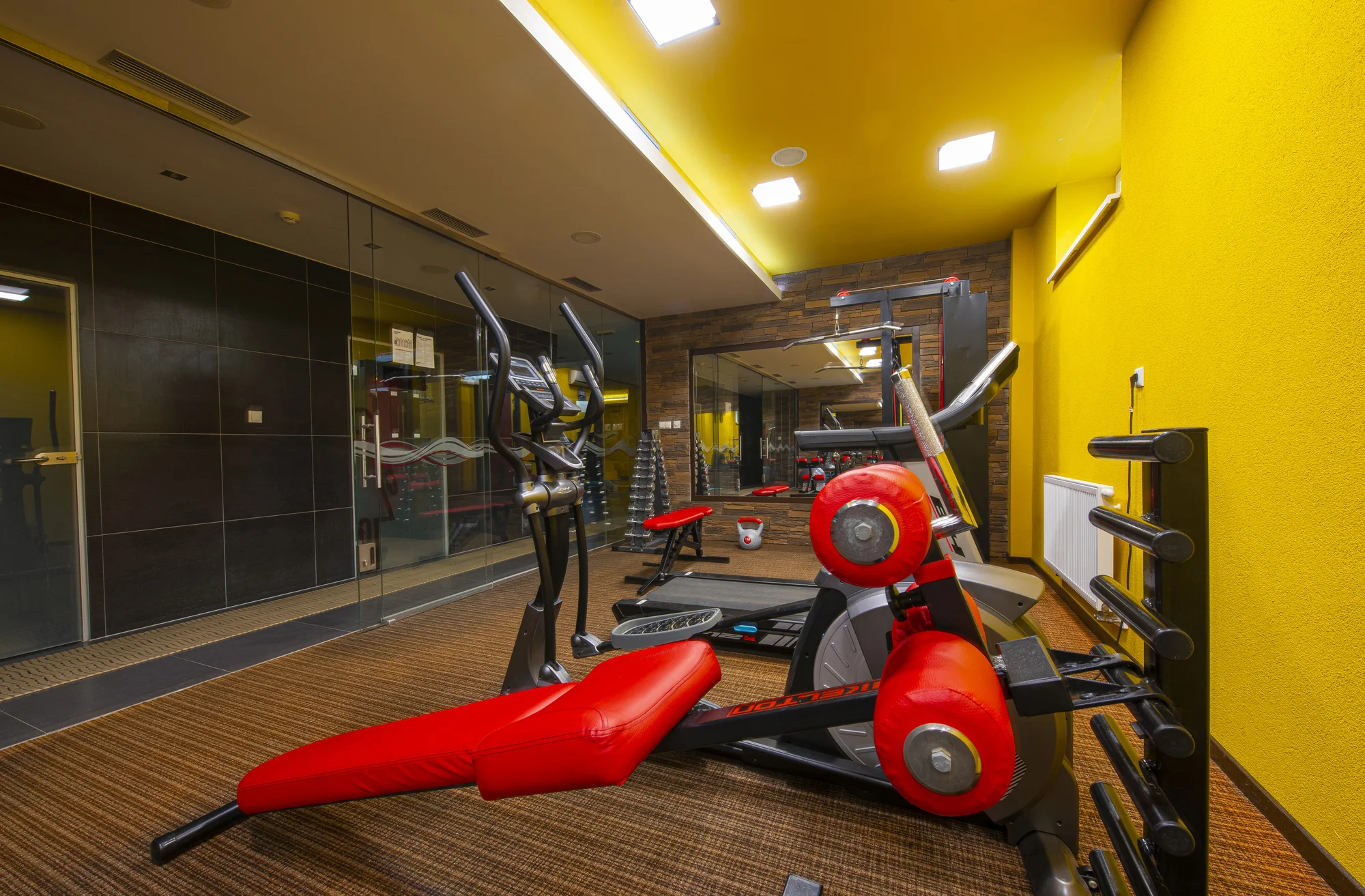 Dovolená v Bardejovských lázních ve 4* hotelu: plná penze, procedury a neomezený wellness