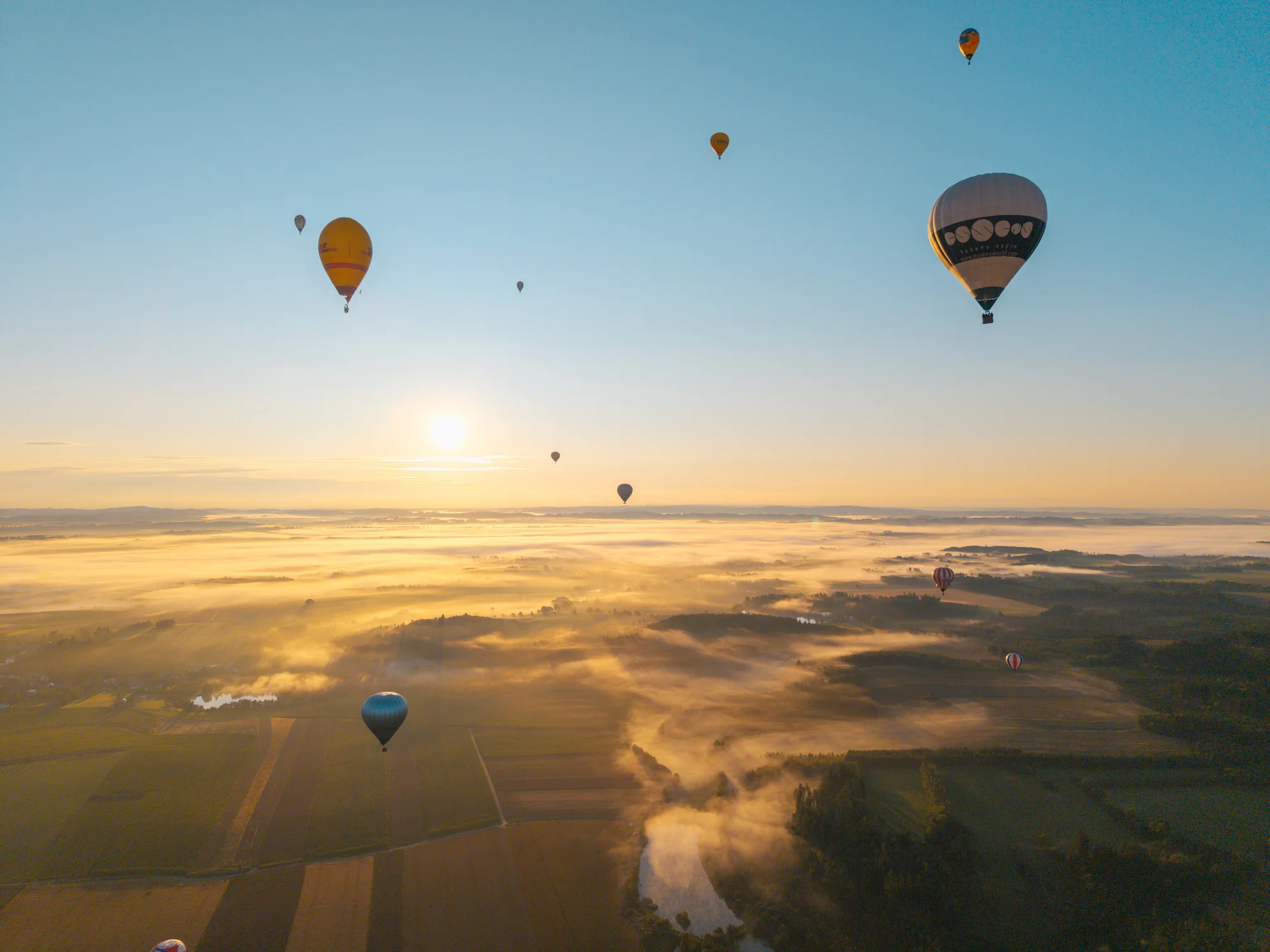 Pohlédněte na svět z výšky: let malým či velkým balónem – Brno, Pálava, Jihlava, Kroměříž aj.