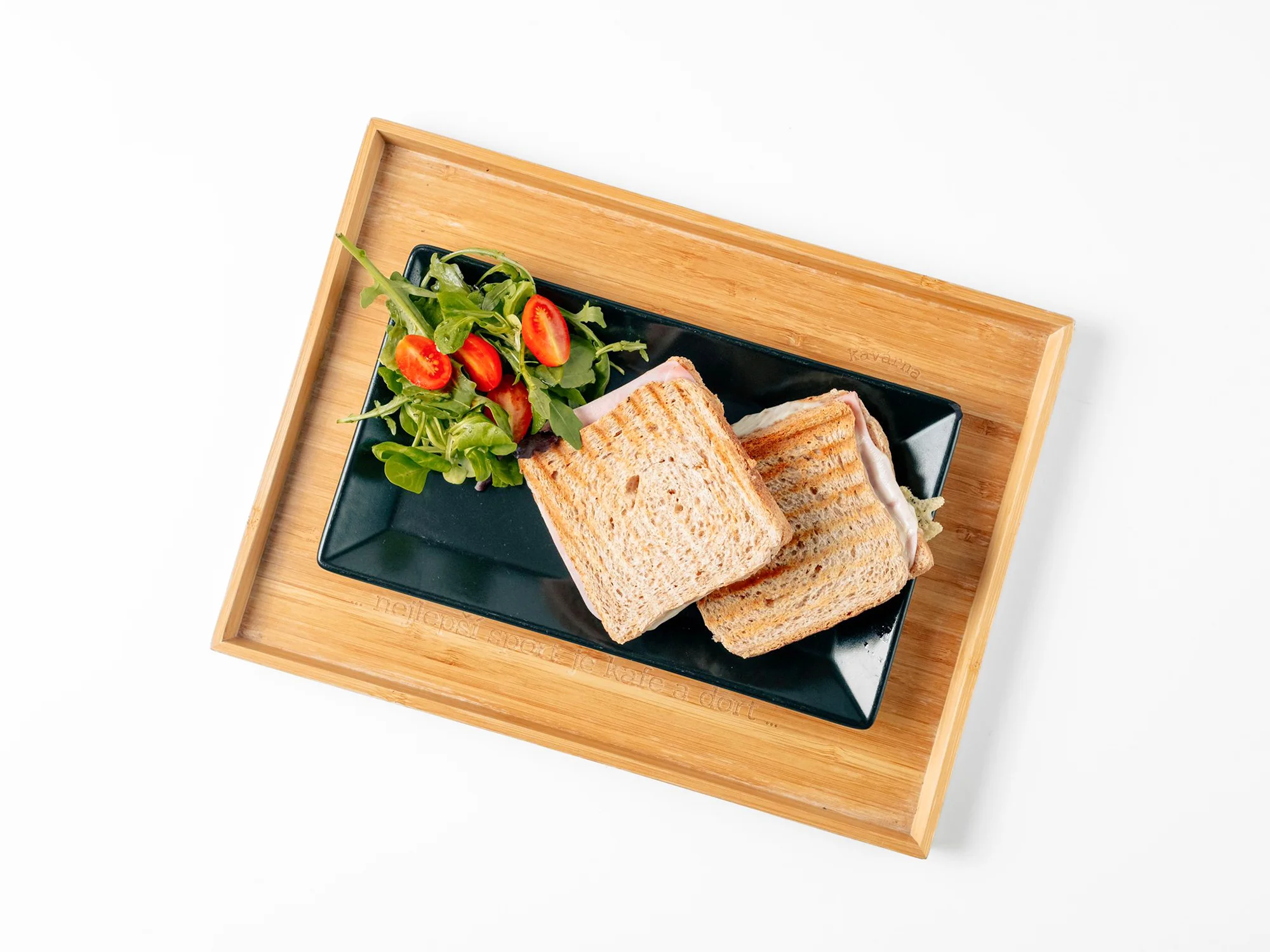 Brunch s kávou a limonádou nebo kafe s dortem pro 1 nebo 2 osoby