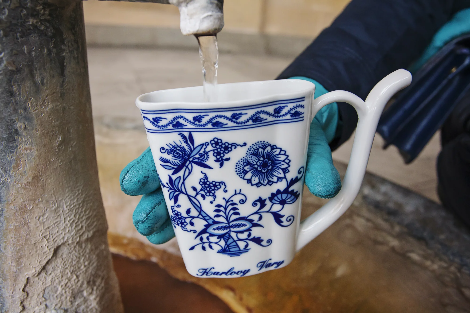 Romantika ve Varech: láhev prosecca na pokoji, možnost 3chodové večeře i snídaně do postele