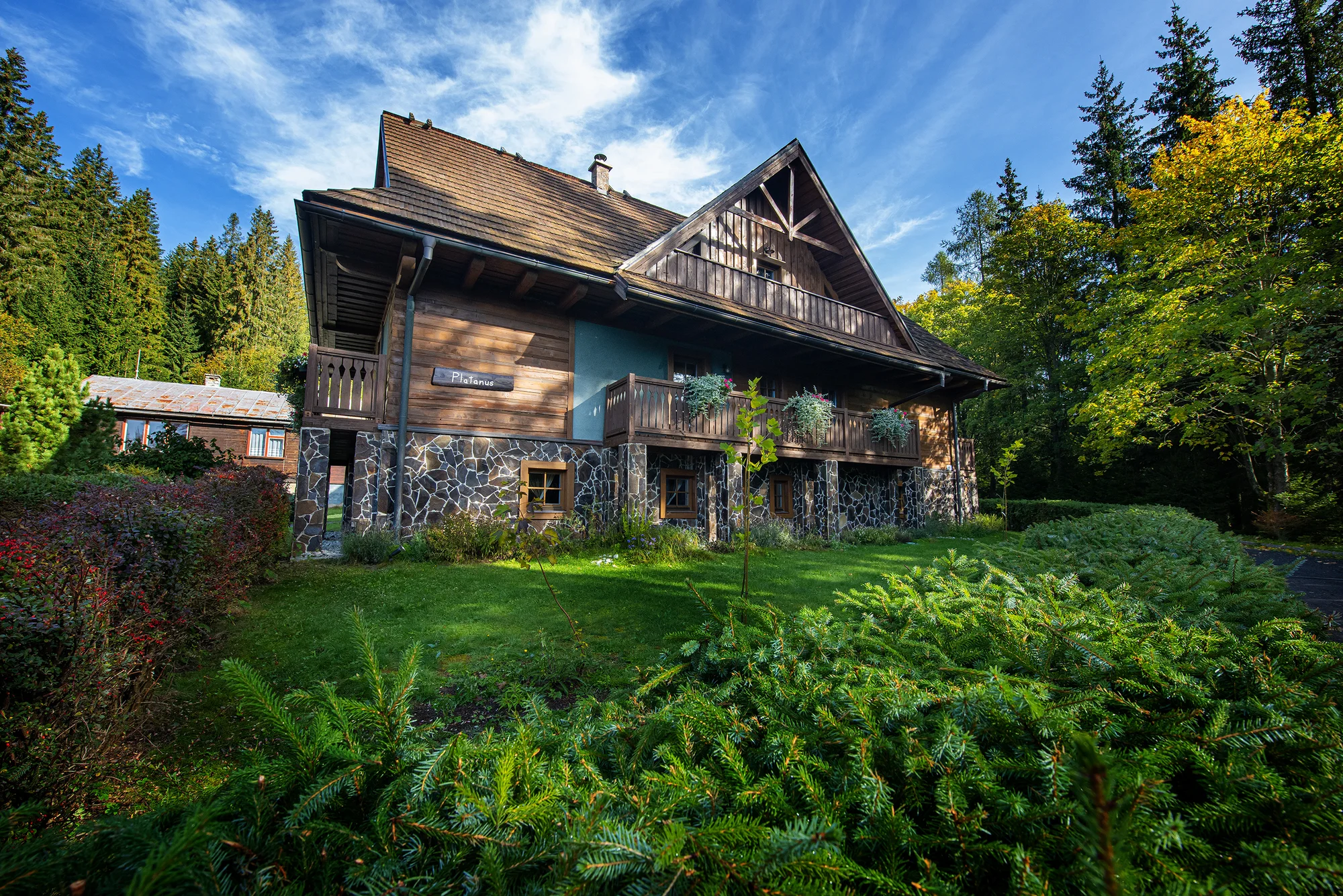 Pobyt v přírodě Vysokých Tater s polopenzí a neomezeným wellness
