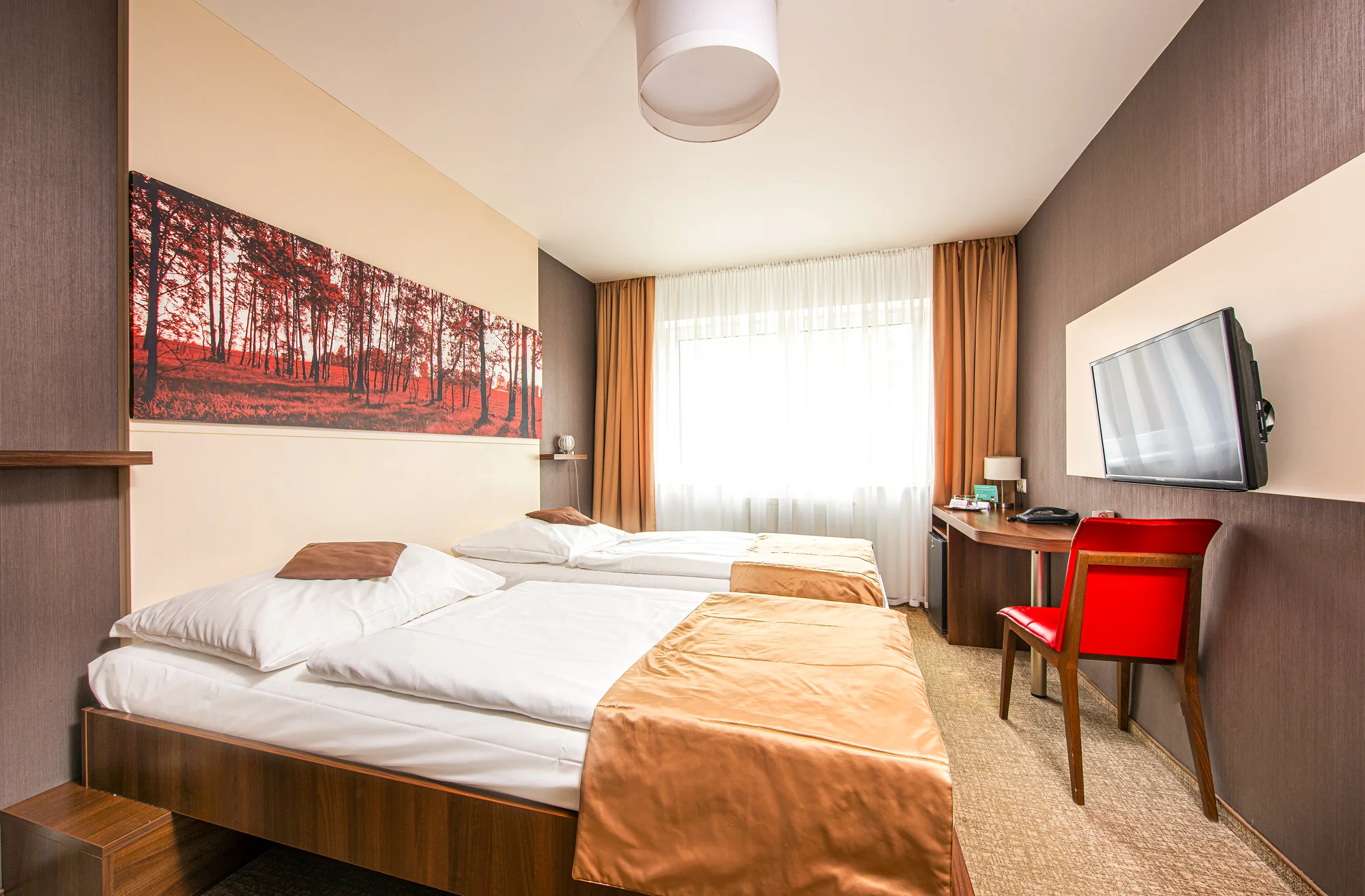 Dovolená v Bardejovských lázních ve 4* hotelu: plná penze, procedury a neomezený wellness