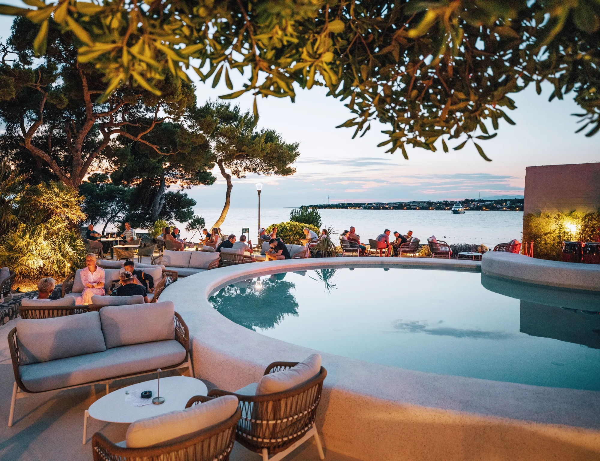 4* hotel v Petrčane u Zadaru: hned u pláže, se snídaní či polopenzí a neomezeným wellness