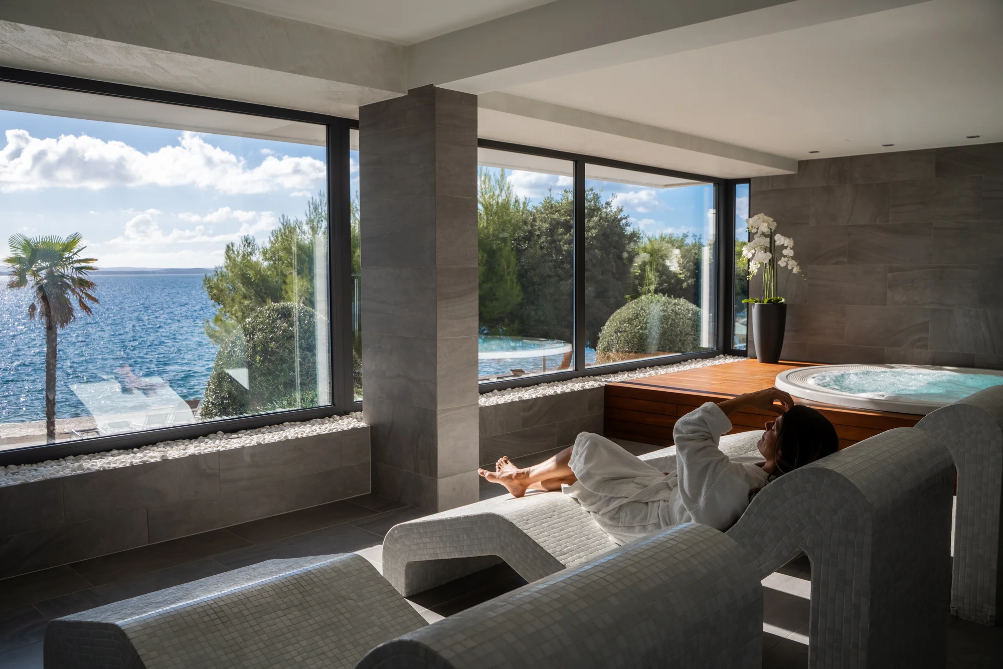 4* hotel v Petrčane u Zadaru: hned u pláže, se snídaní či polopenzí a neomezeným wellness