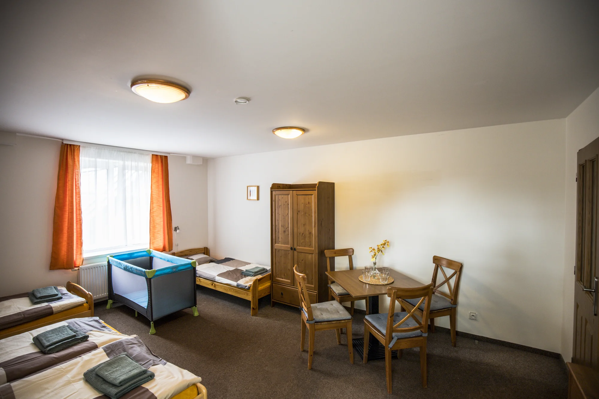 Útulný penzion v Krušných horách se snídaní i saunou: pobyt pro pár i rodinu