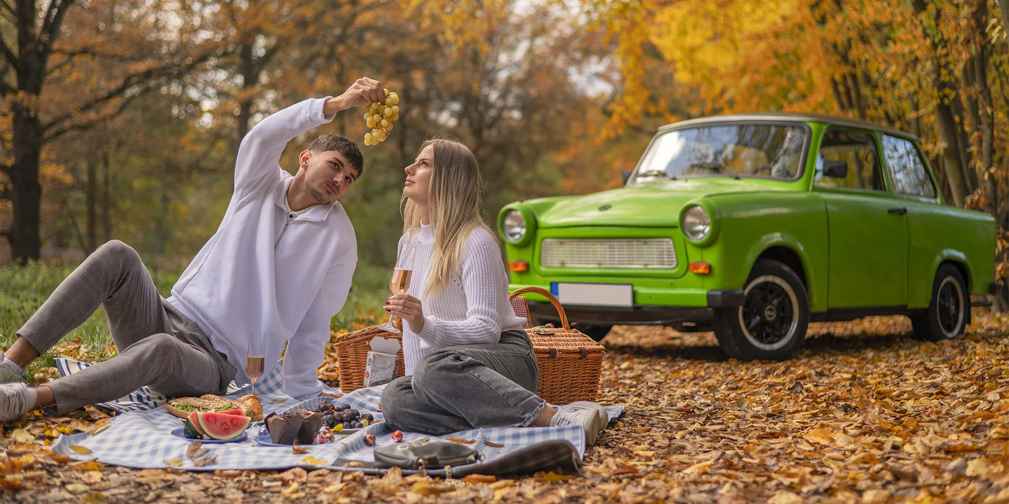 Půjčení Trabanta na 3 hodiny a model auta na památku