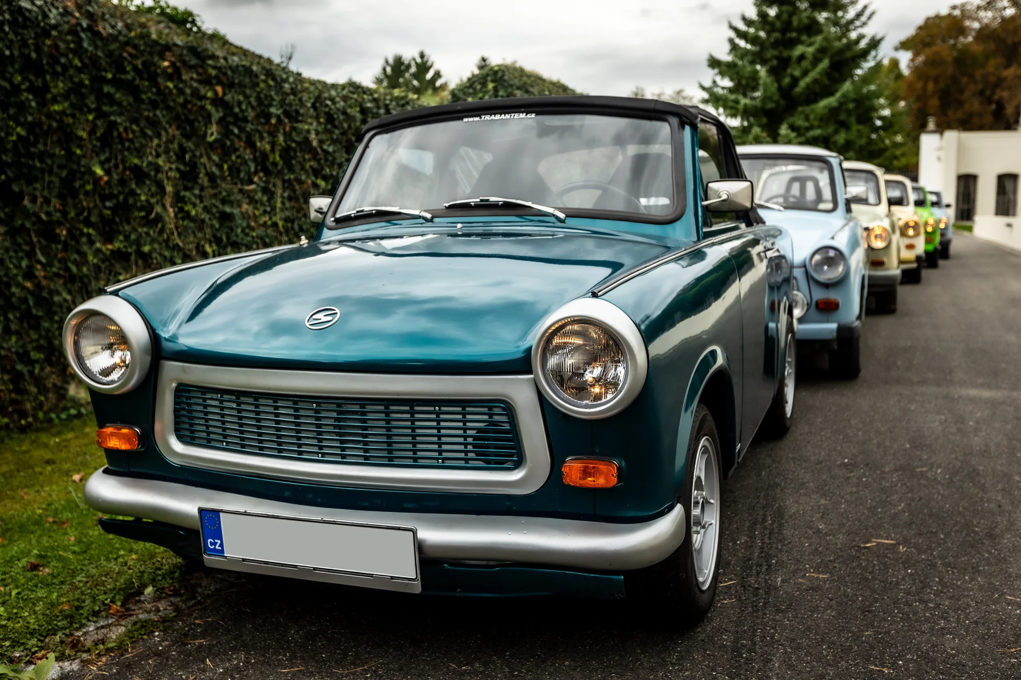 Zpátky do historie: půjčení Trabanta v Písku na 3 hod. a model Trabanta na památku