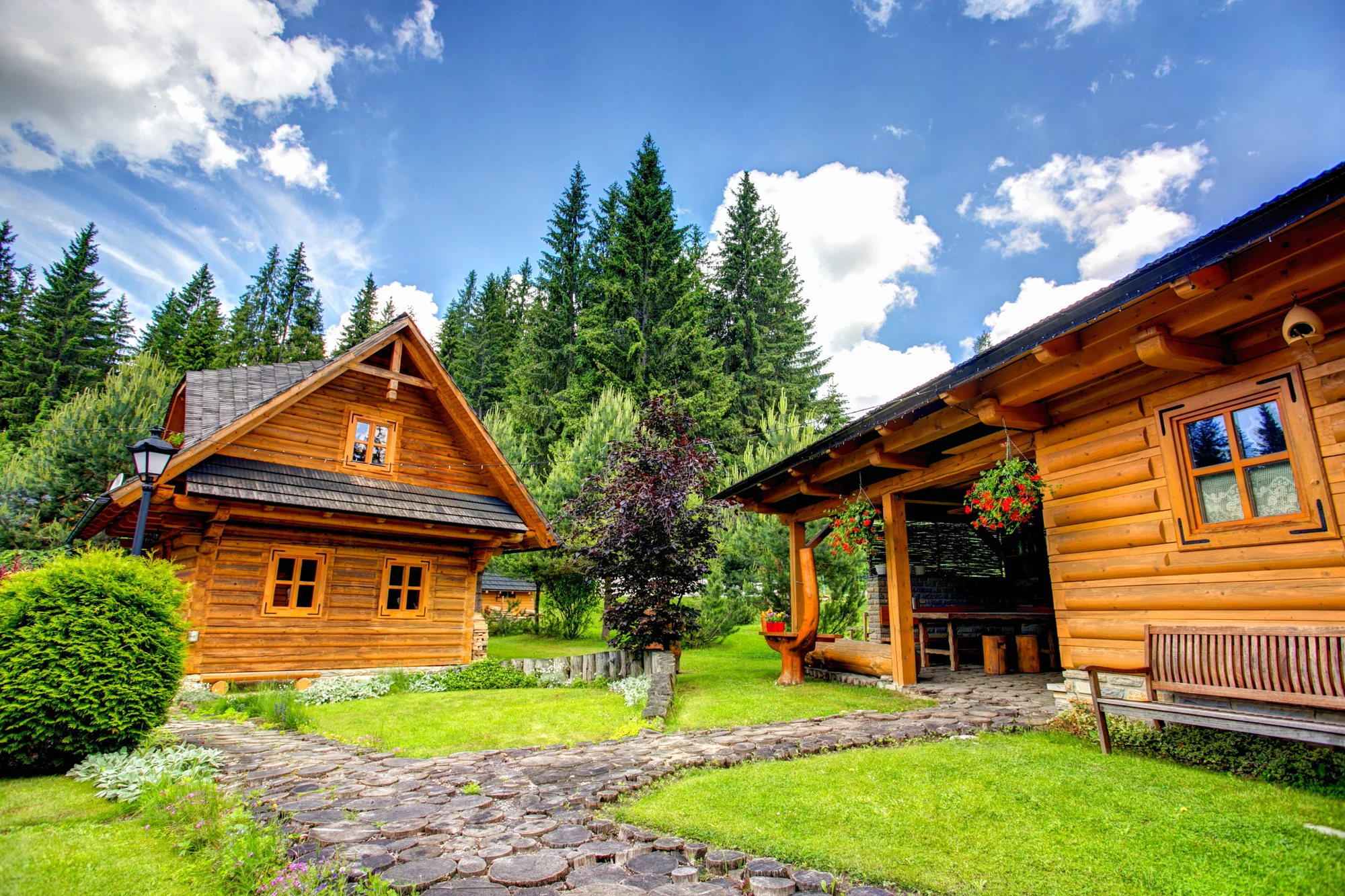 Wellness pobyt v Tatrách: apartmány a chatky s polopenzí, vstup do největšího wellness na Slovensku