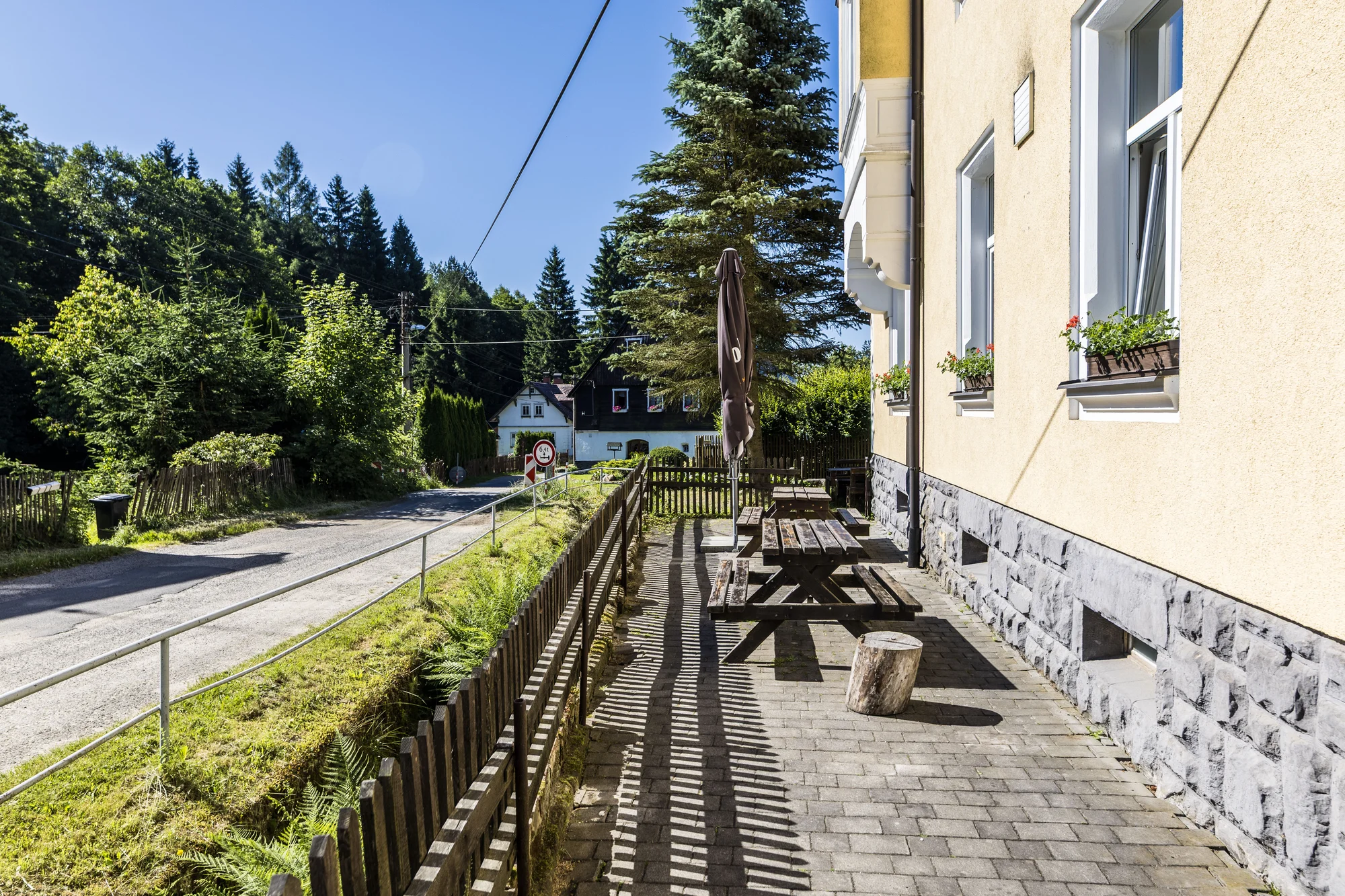 Lužické hory i město Oybin: penzion se snídaní či polopenzí