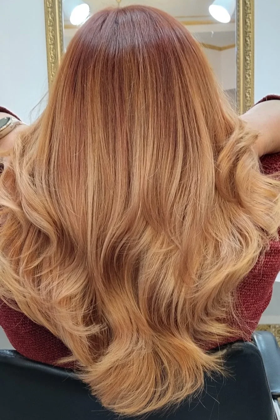 Kadeřnický wellness balíček pro všechny délky vlasů: střih, masáž i foukaná, 90 minut