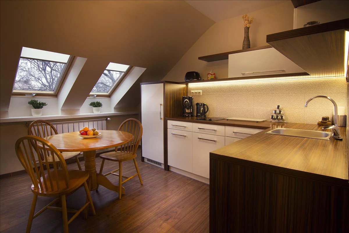 Luxusní rodinné apartmány v centru Košic: strava i privátní sauna či vířivá vana