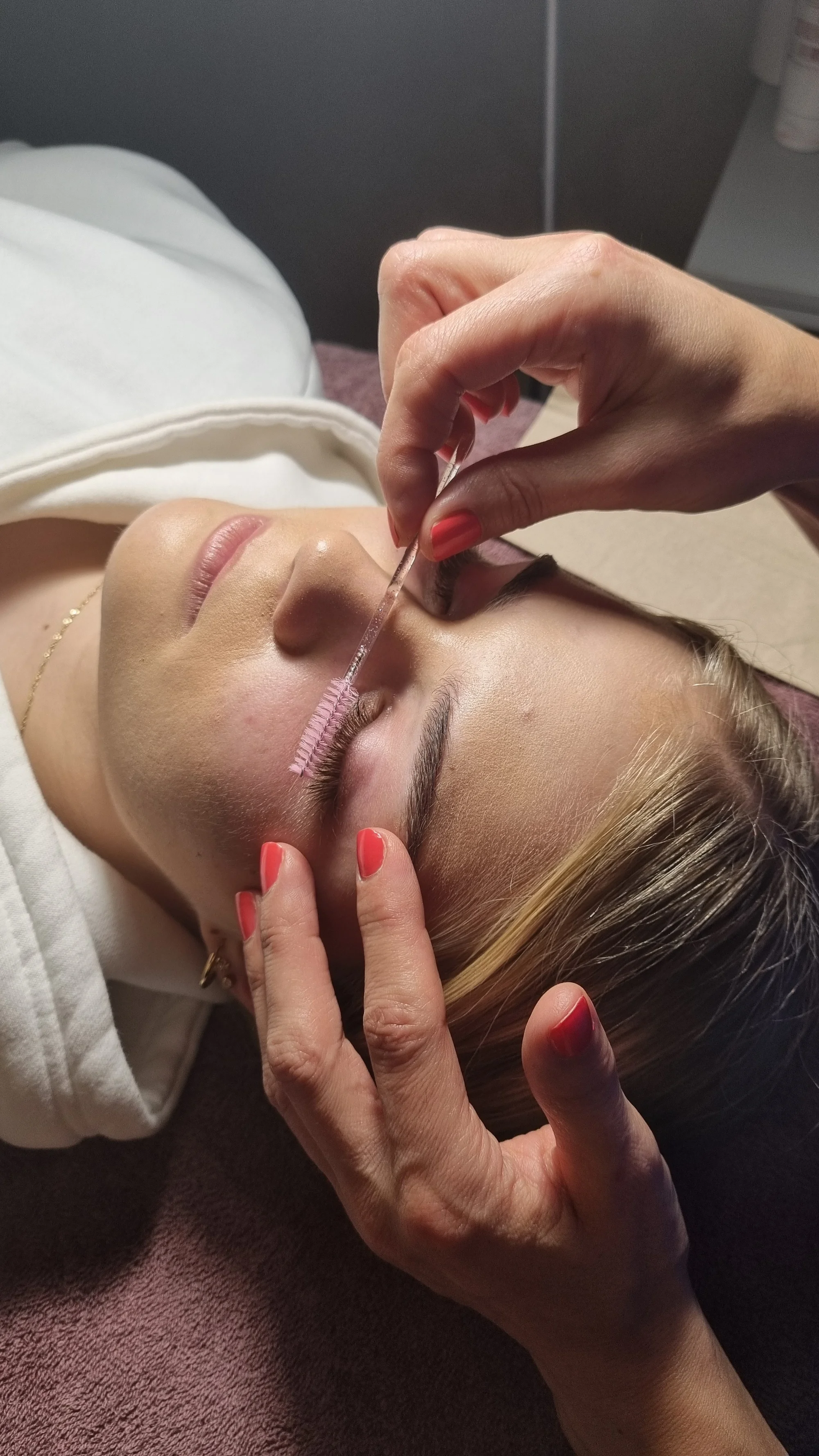 Omlazení pleti: liftingová masáž nebo relaxační kosmetika a k tomu extra procedura