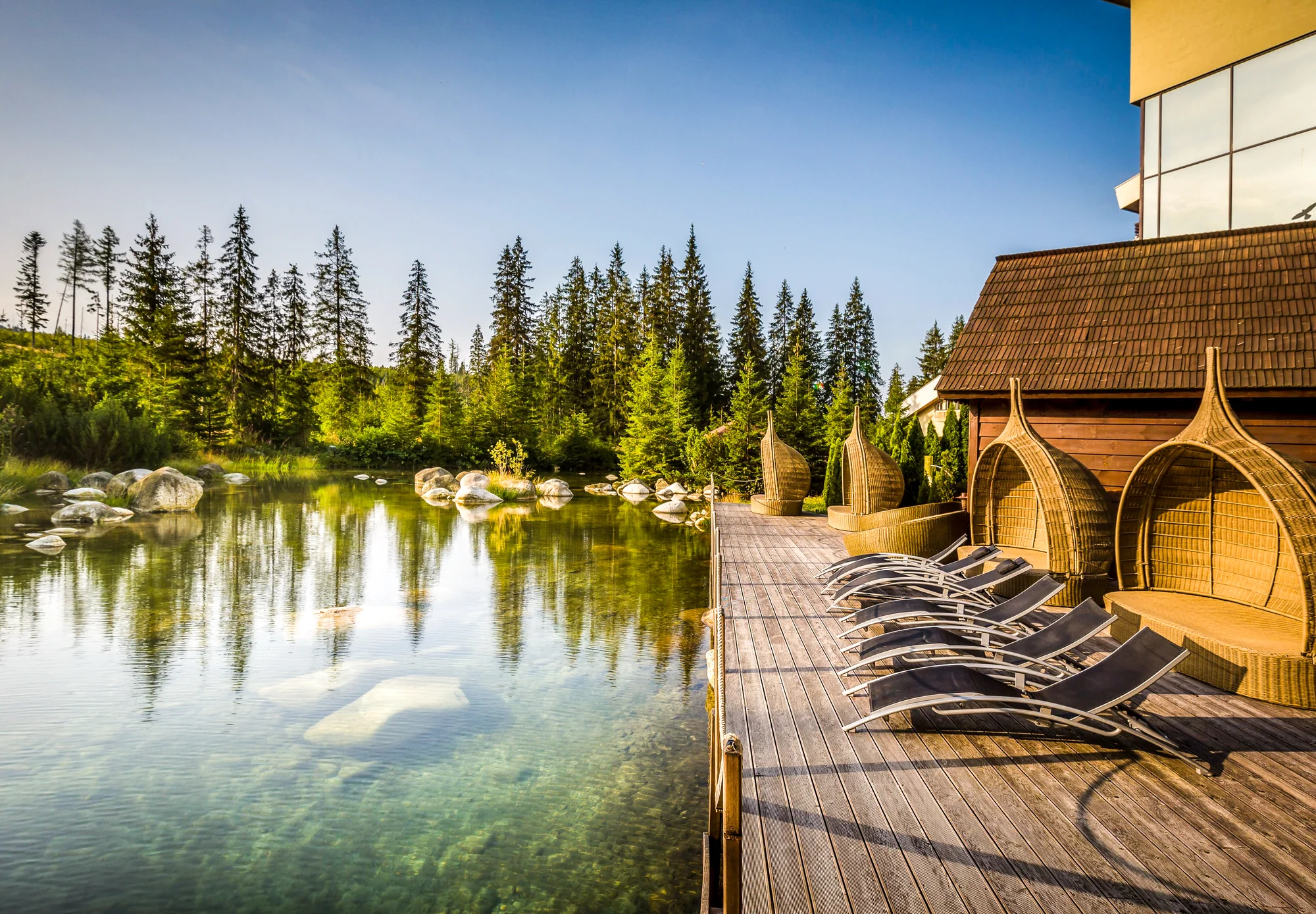 Wellness pobyt v Tatrách: apartmány a chatky s polopenzí, vstup do největšího wellness na Slovensku