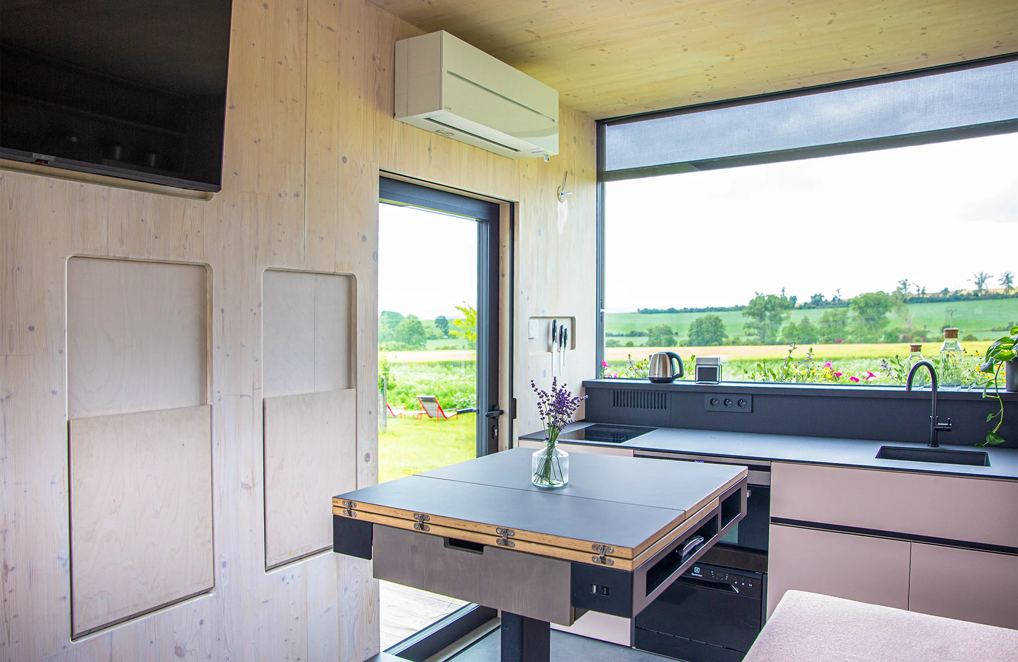 Netradiční ubytování v ulitě: domek s promyšlenými detaily až pro 5 osob