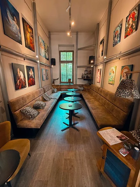 Snídaně v centru Plzně: toasty nebo BLT sendvič, anglická snídaně i lívance, k tomu káva a džus