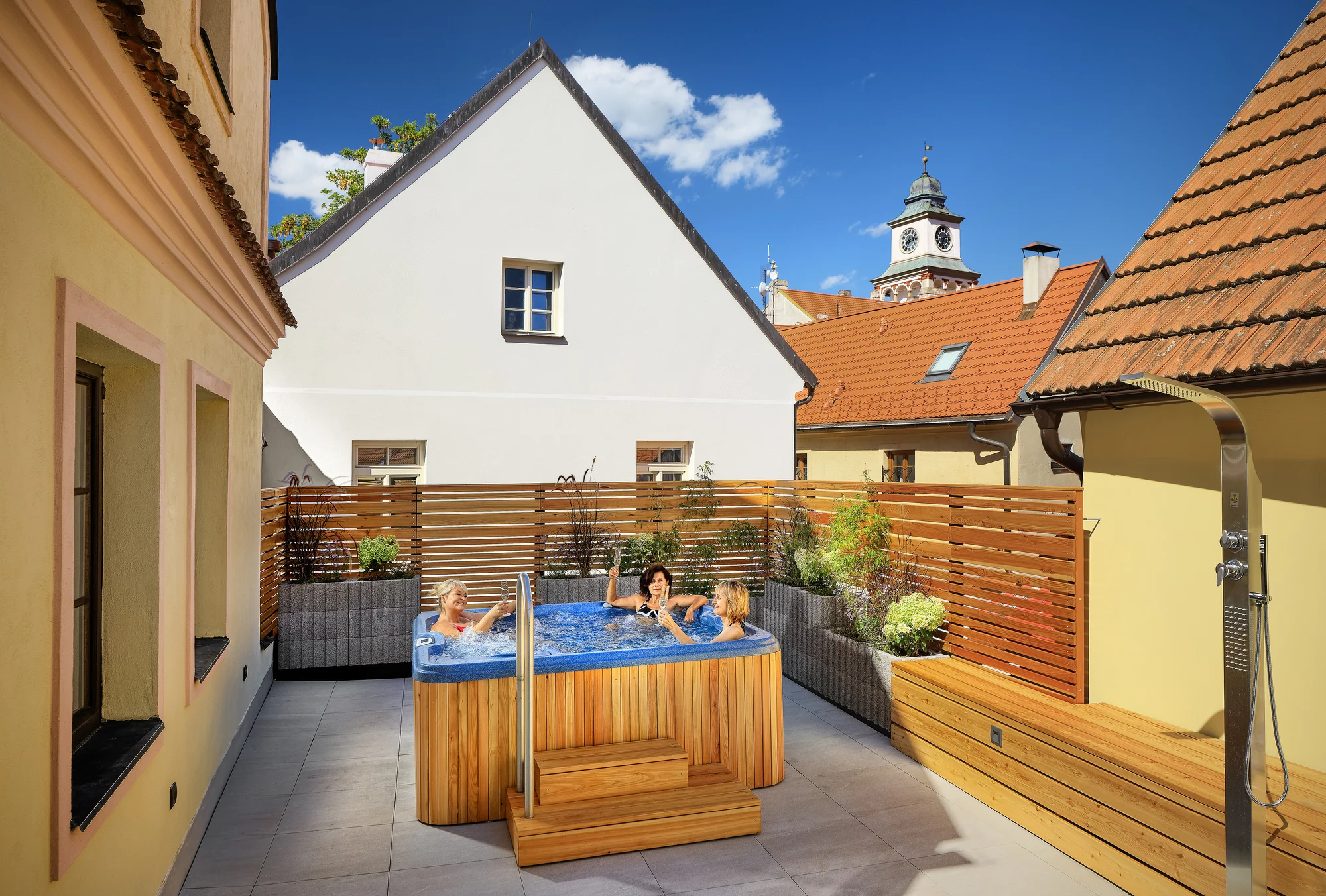 Zážitková koupel v Mrtvém moři nebo 4 hodiny ve spa zóně, pro 2 osoby