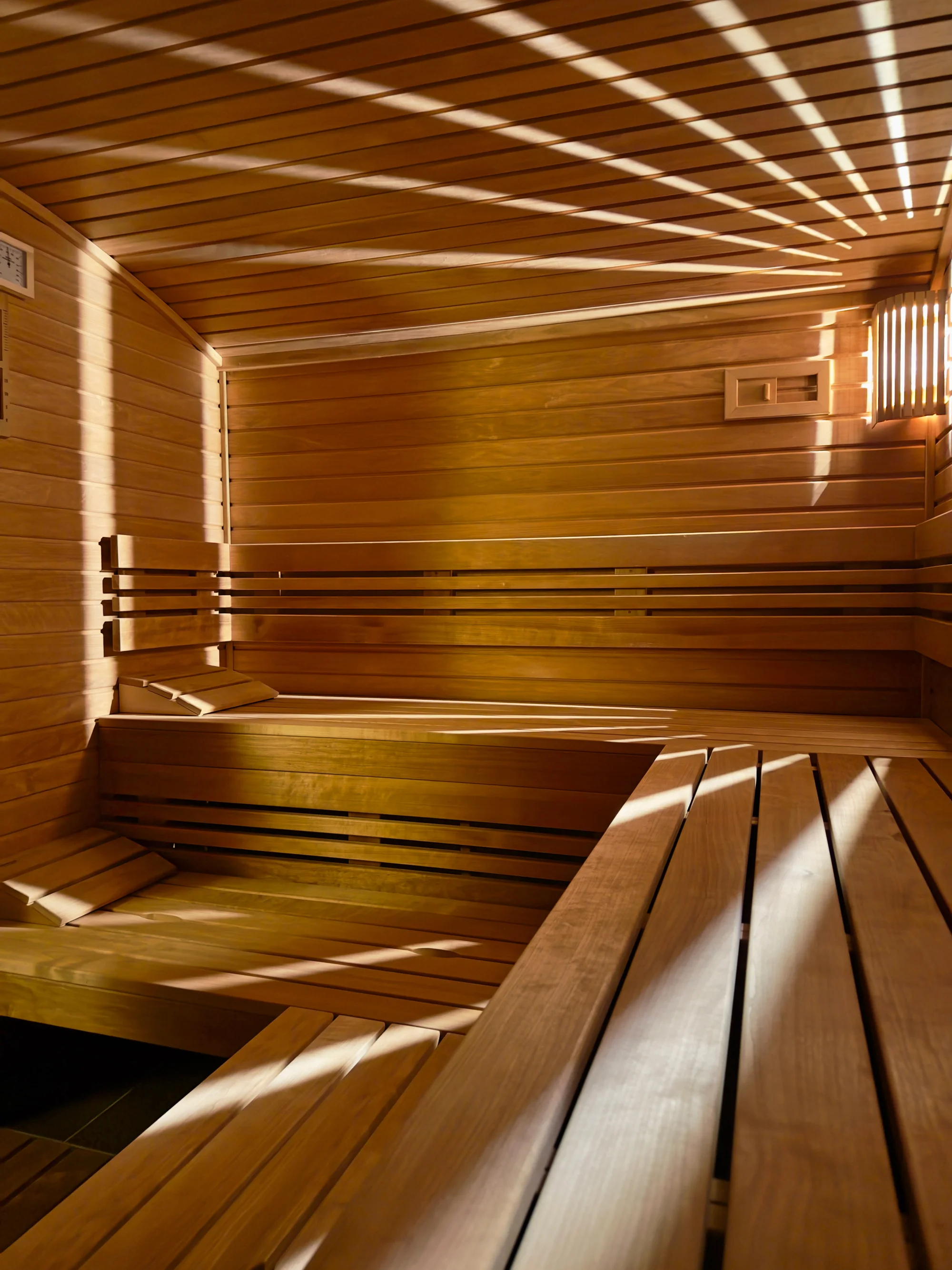Privátní wellness až pro 4 osoby: vířivka, sauna, relax zóna i láhev prosecca