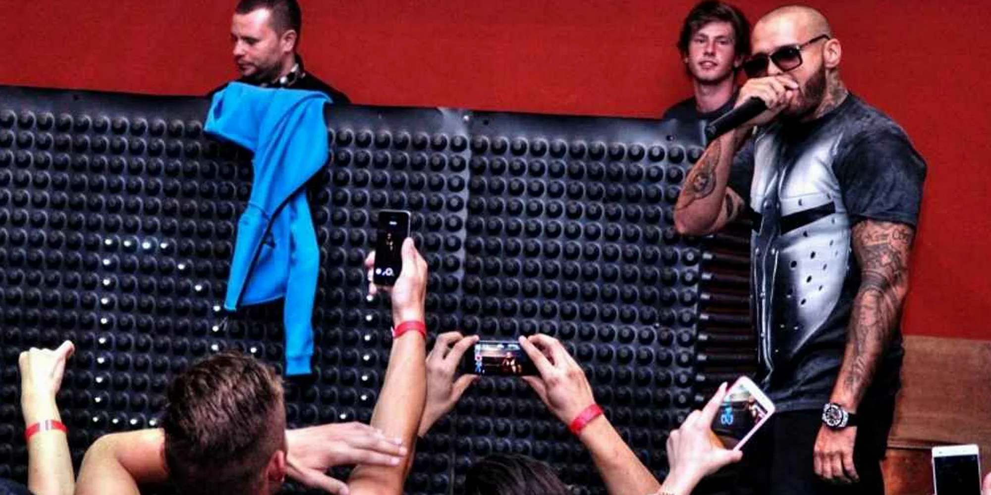 Ráj tvůrců: pronájem nahrávacího studia, fotoateliéru, zkušebny a stage i VIP privátního kina až pro 8 osob