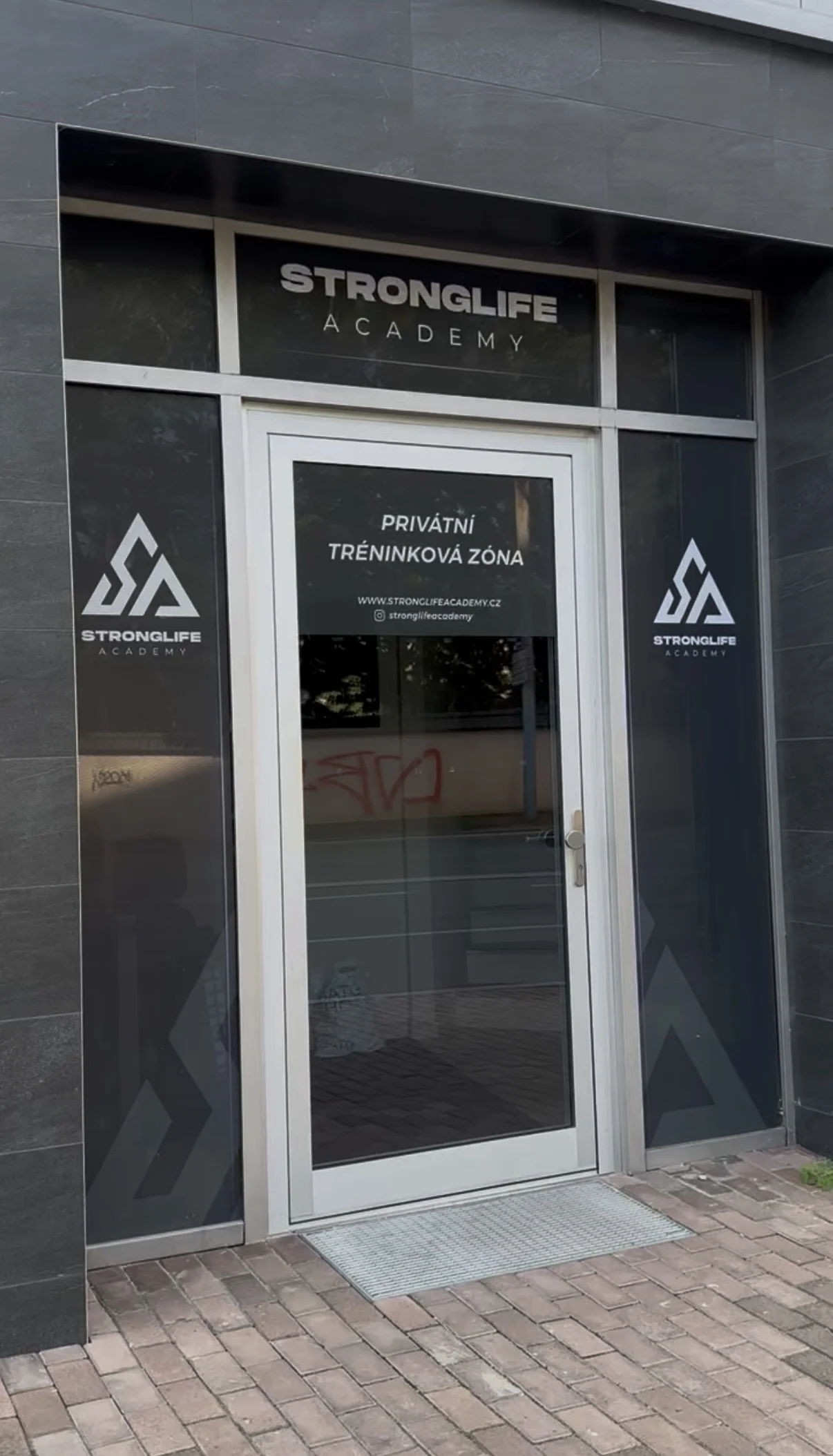 Darujte zdraví a kondici: program První krok s analýzou těla, trenérem i cvičením