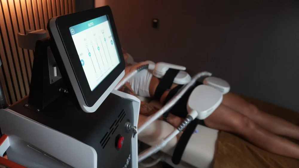 EMS ošetření a posílení pánevního dna: efektivní cesta k pevnější postavě