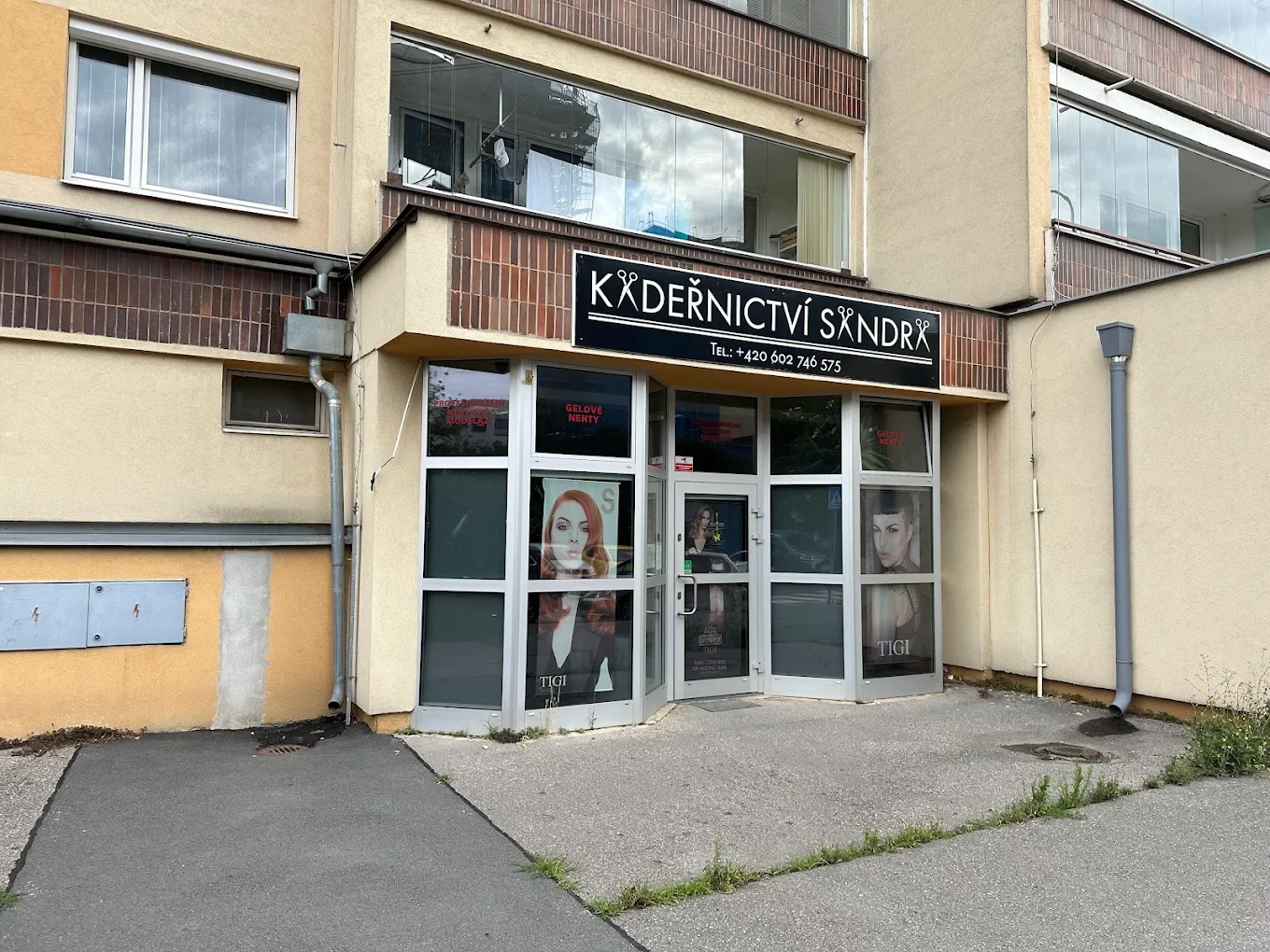 Kurz intuitivního malování v páru vč. pomůcek a seznámení s technikou