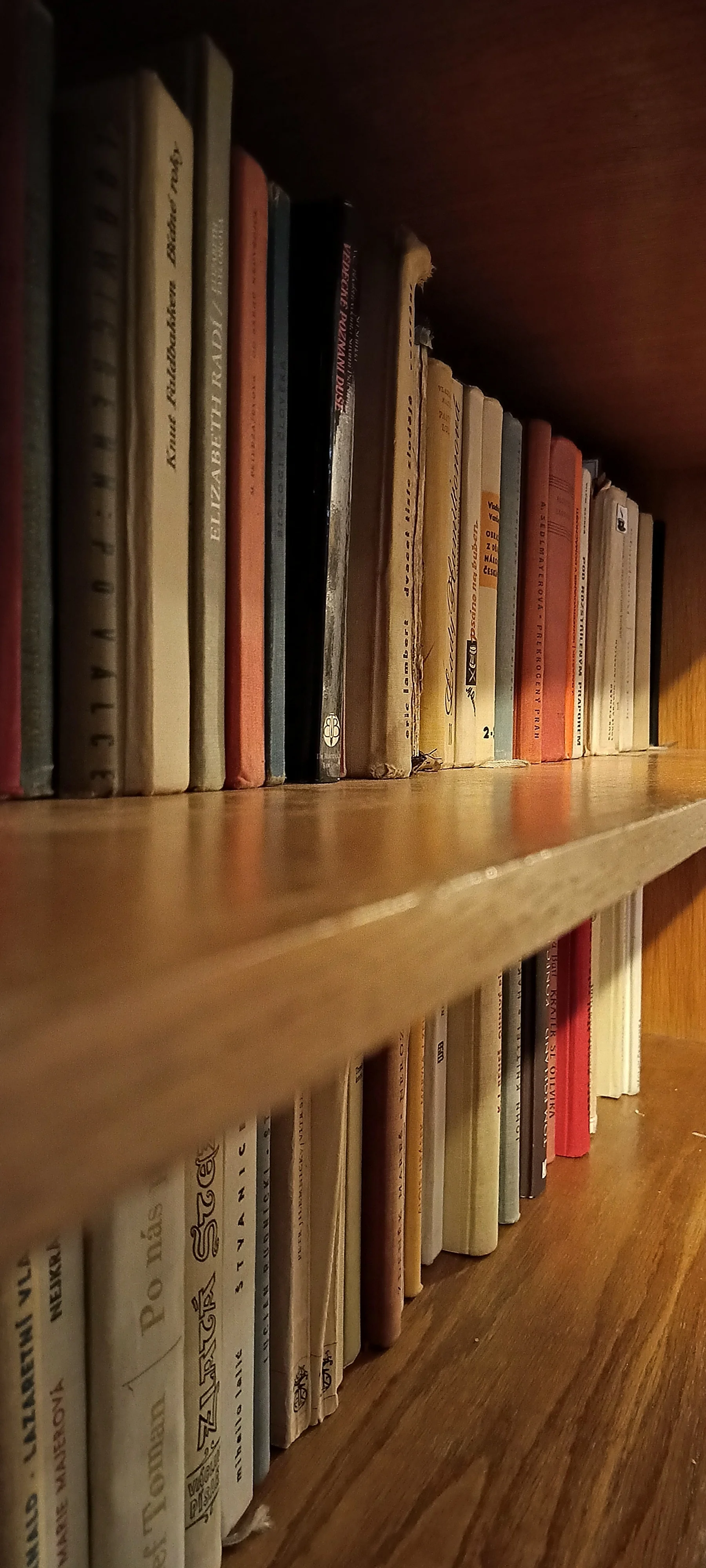 Detektivní příběh: Úniková hra Řezníkův byt I. pro 2-4 hráče