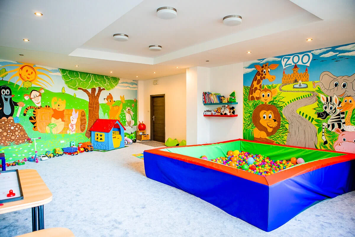 Jedinečný hotel Hviezda*** s bazénem, wellness a procedurami