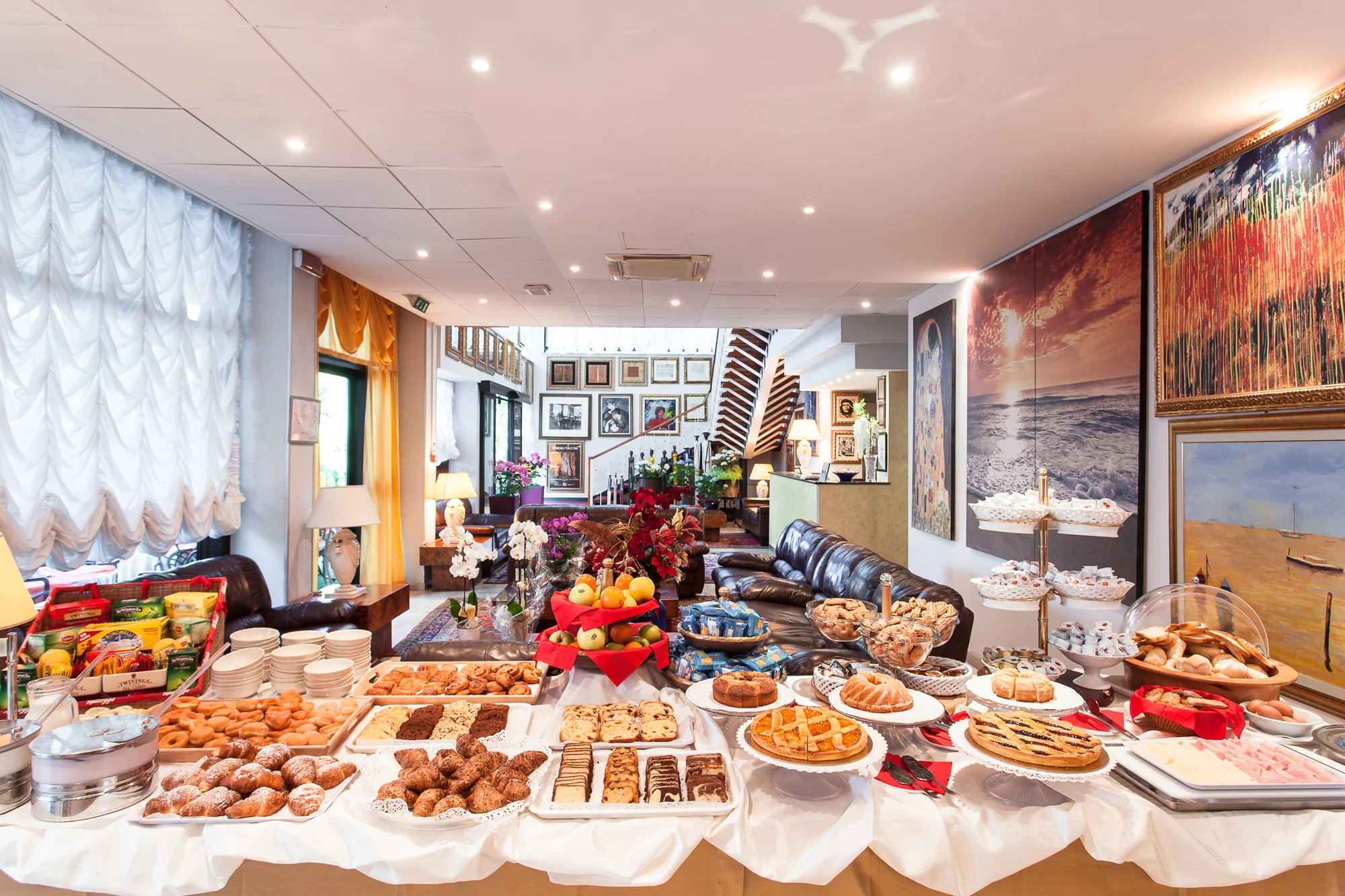 Ravenna: hotel u pláže, bazén i strava dle výběru od snídaní až po plnou penzi