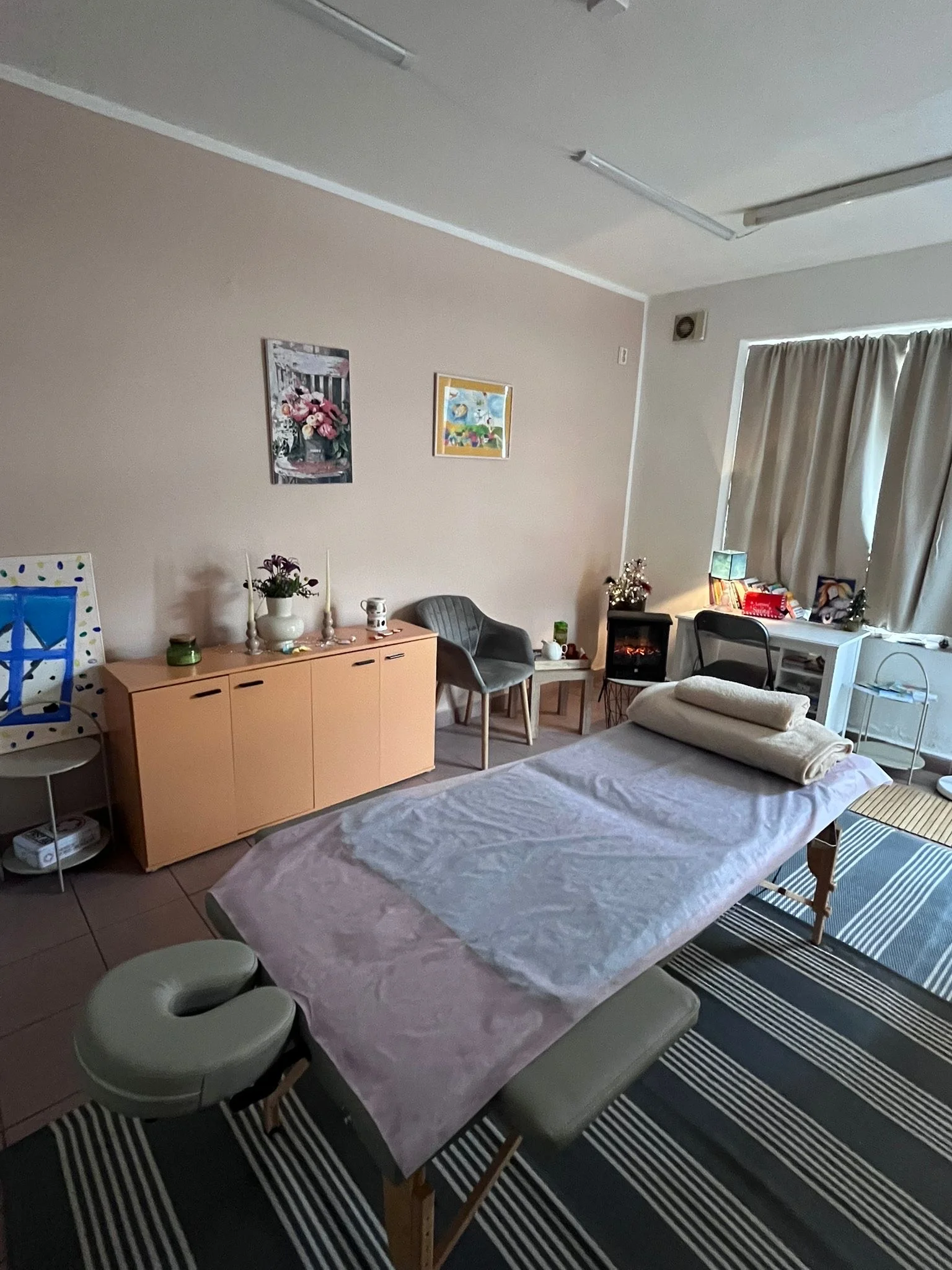 Balíček pro krásné tělo i hladkou pleť: maderoterapie a tejpování břicha