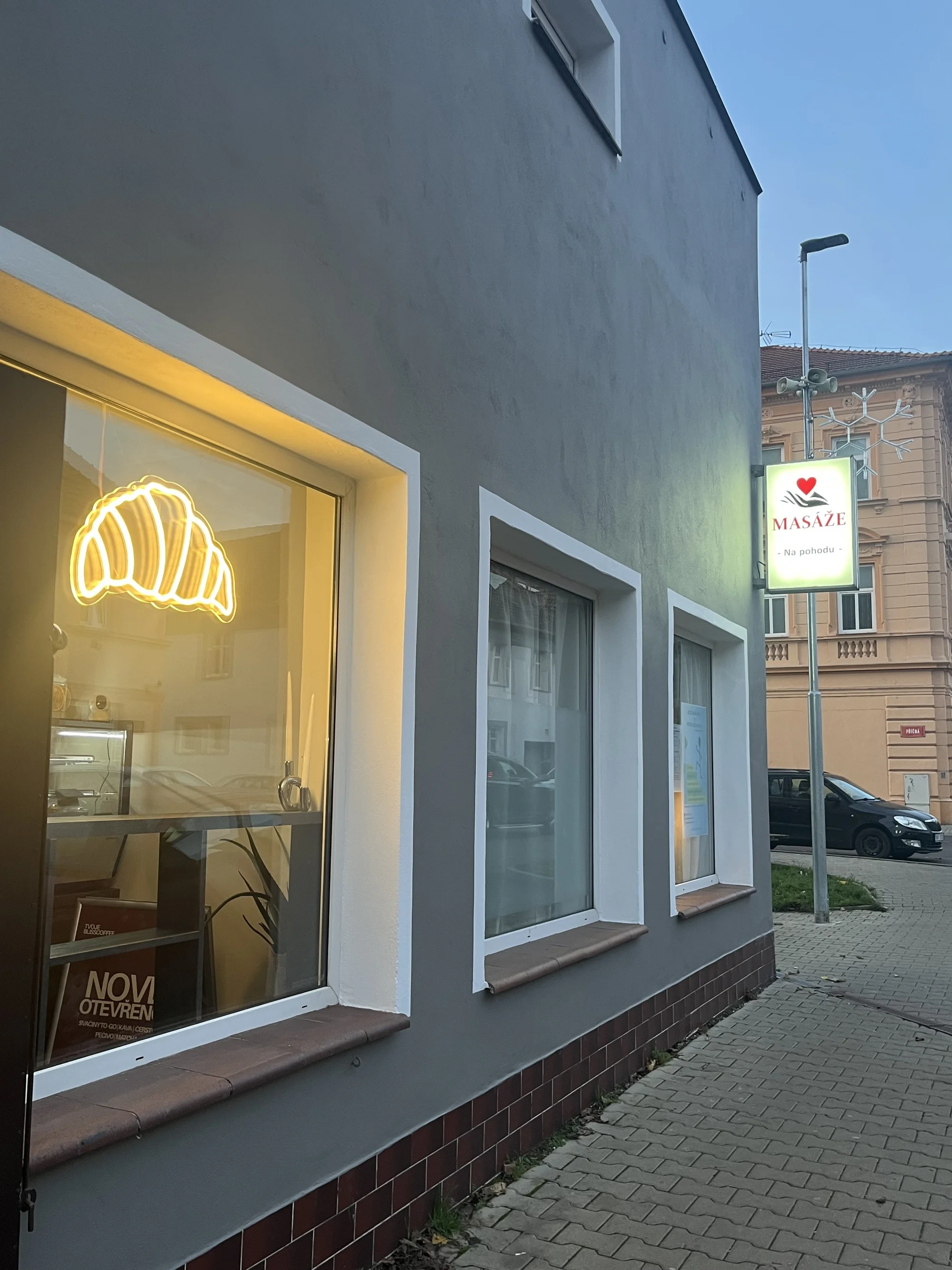 Balíček pro krásné tělo i hladkou pleť: maderoterapie a tejpování břicha