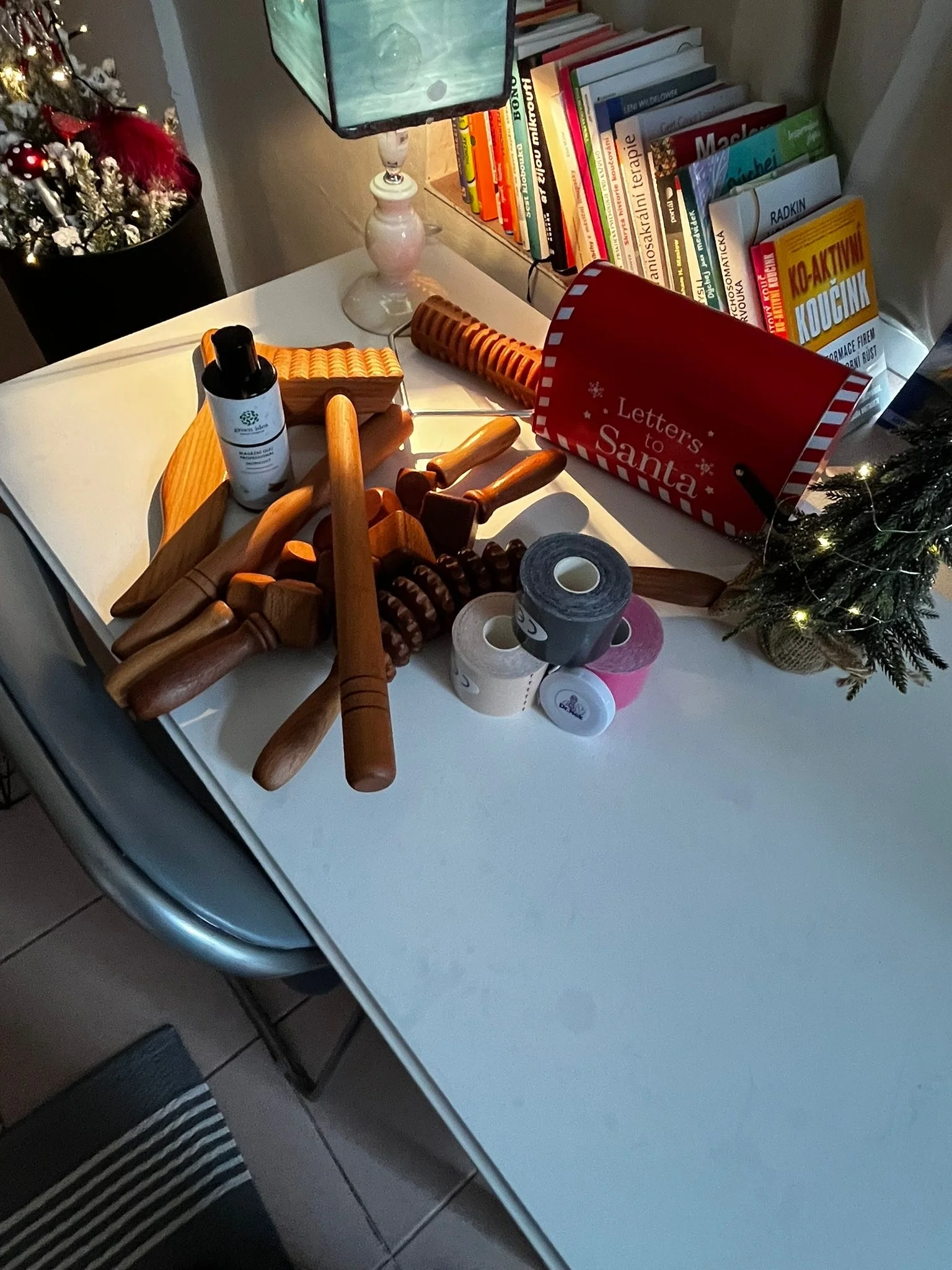 Balíček pro krásné tělo i hladkou pleť: maderoterapie a tejpování břicha