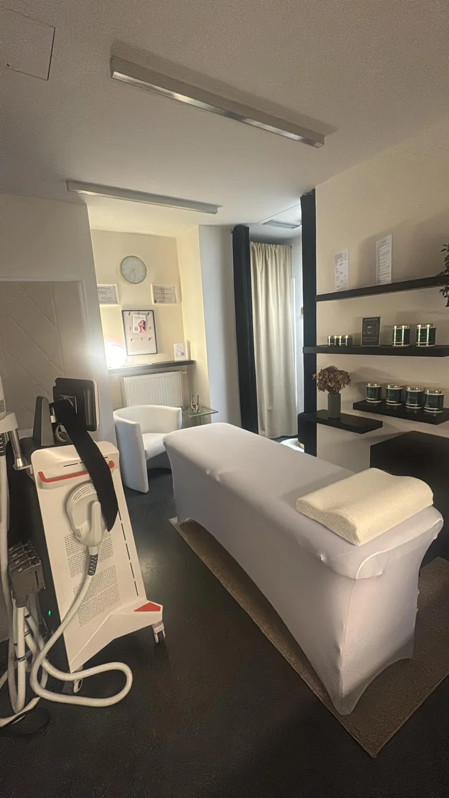 EMS ošetření a posílení pánevního dna: efektivní cesta k pevnější postavě