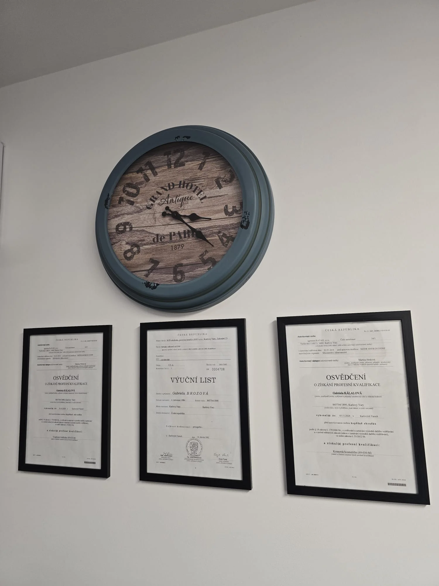 Péče o vlasy i pokožku: head spa v délce 60, 90 nebo 120 minut