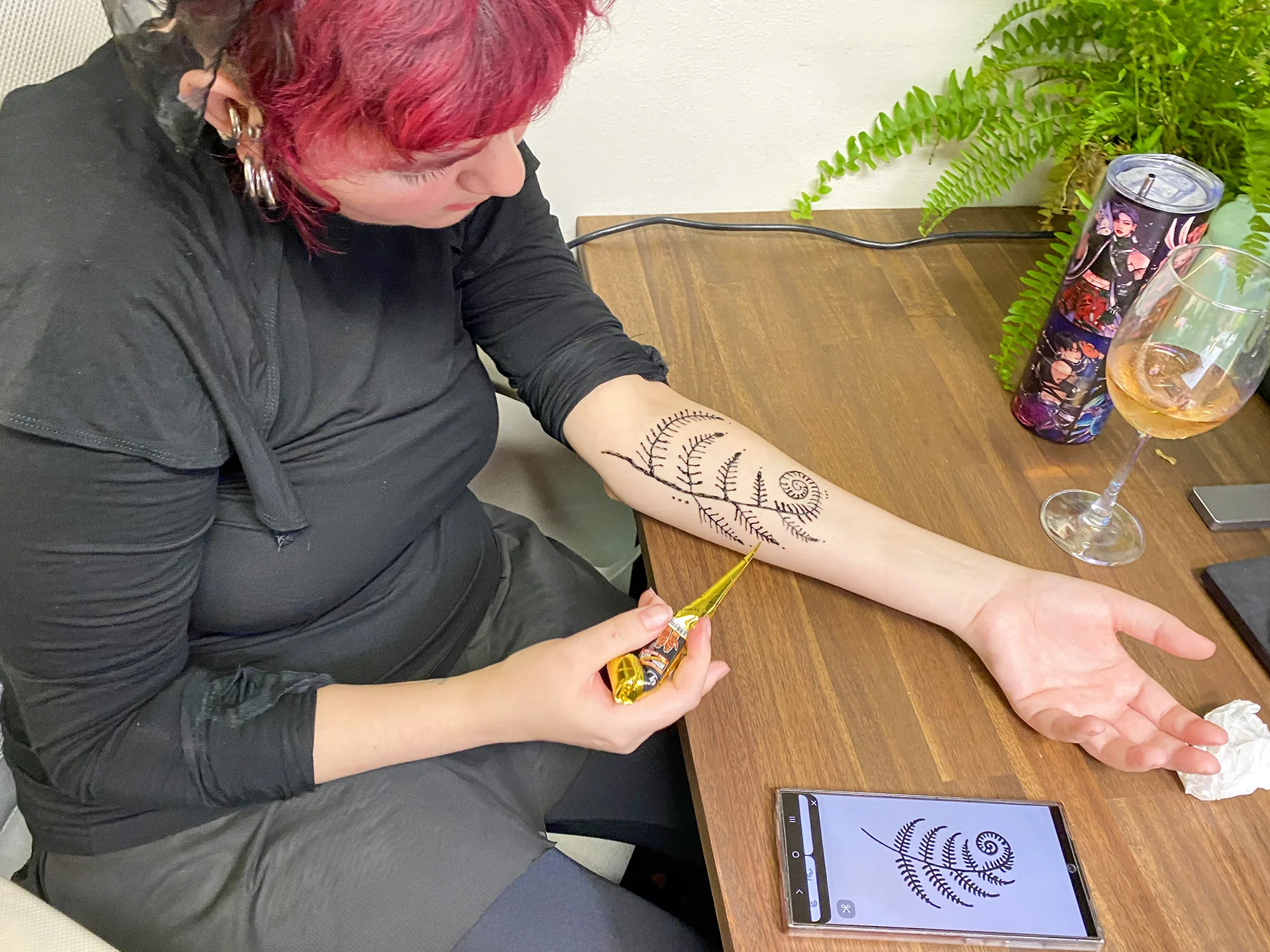 Dočasné tetování: 4hodinový workshop malování hennou vč. občerstvení