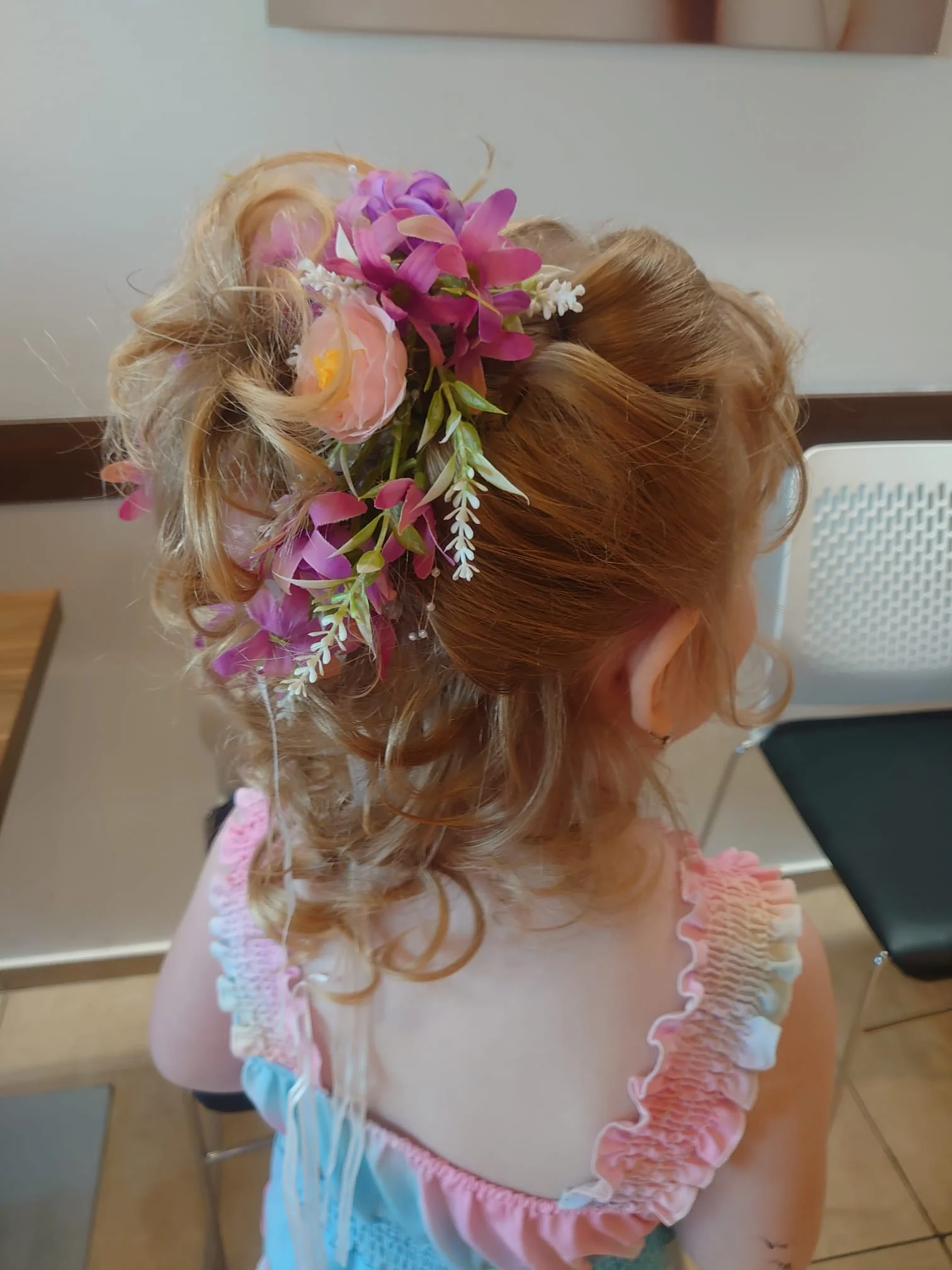 Relaxační vlasové rituály: 60 nebo 90 min. u Hair by Katy Frey ve Vlasovém studiu