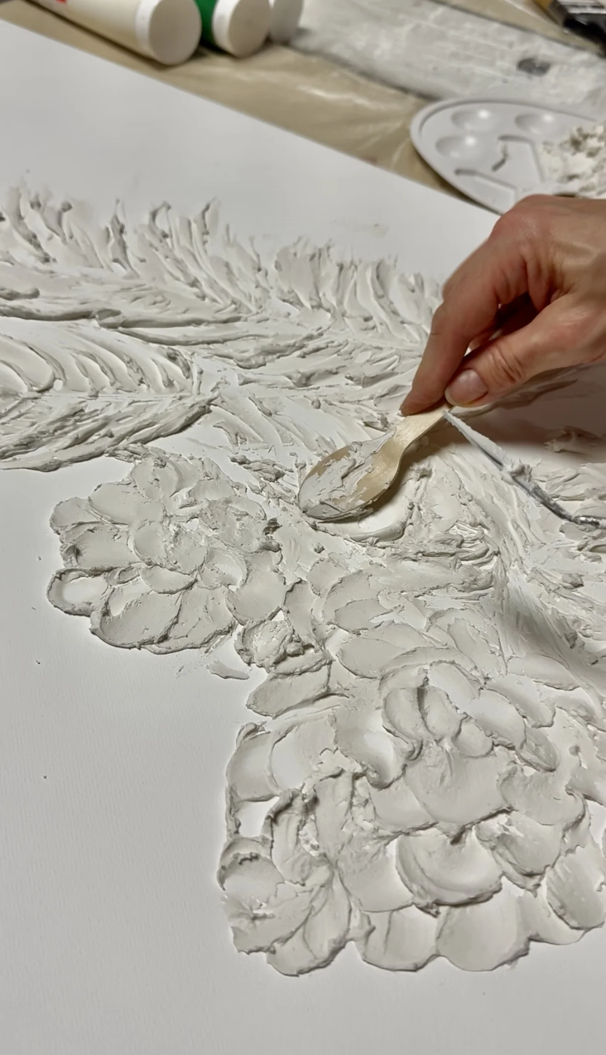 Skupinový kurz výroby strukturovaného obrazu ze stěrky a plátkového zlata