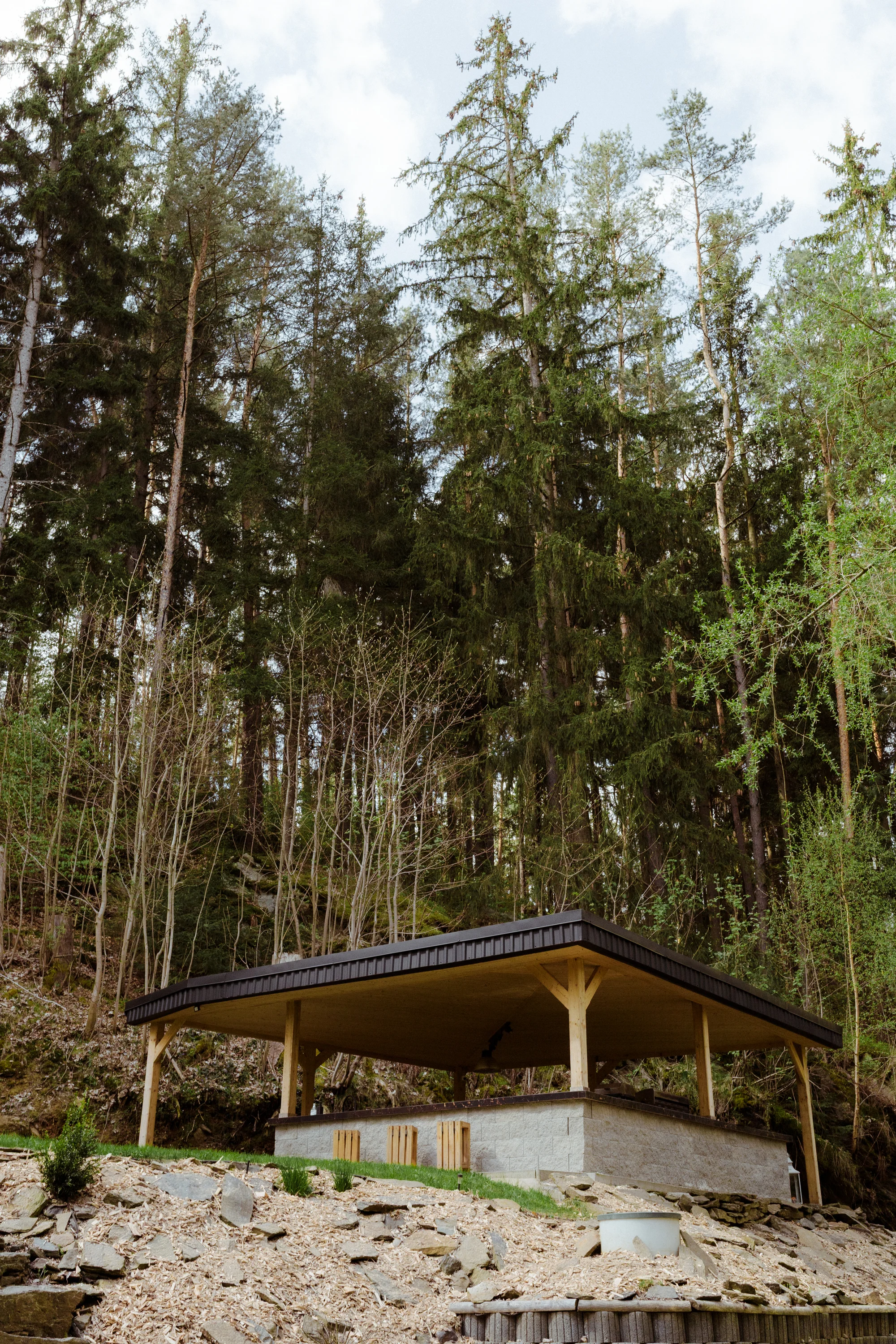 Relax ve Svojanově: tiny house Malý gurmán, vč. finské sauny a možnosti snídaně