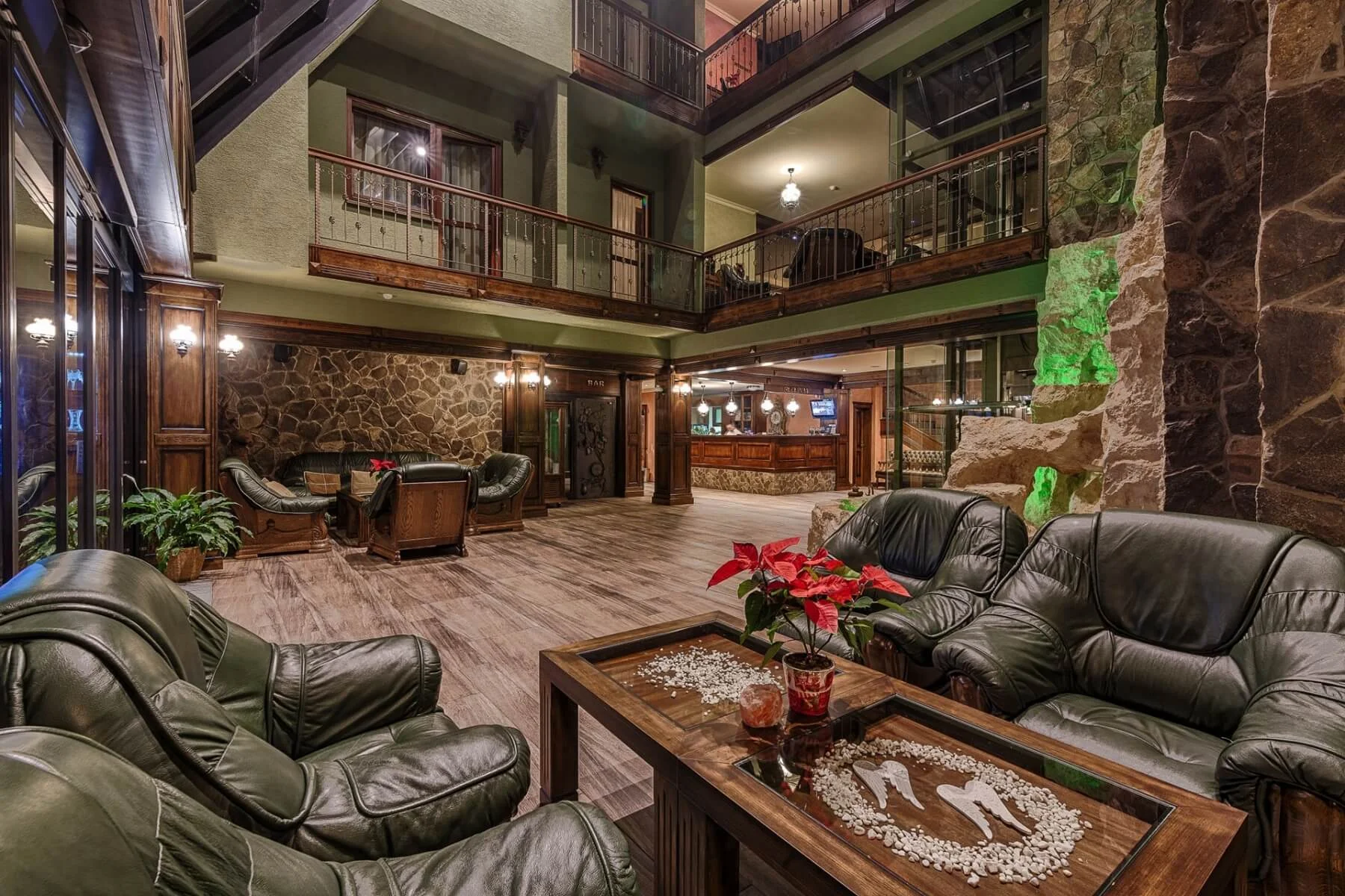 Wellness pobyt uprostřed tatranských lesů na Štrbském Plese: vodní a saunový svět i masáže