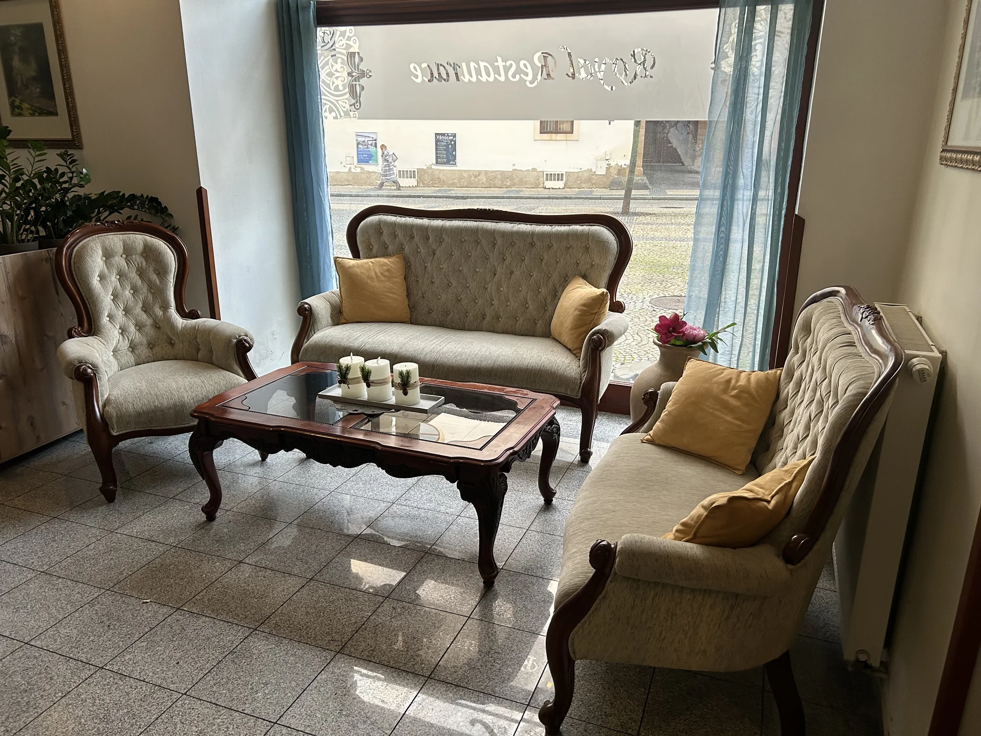 Pobyt v centru Chomutova: historický hotel se snídaní nebo polopenzí