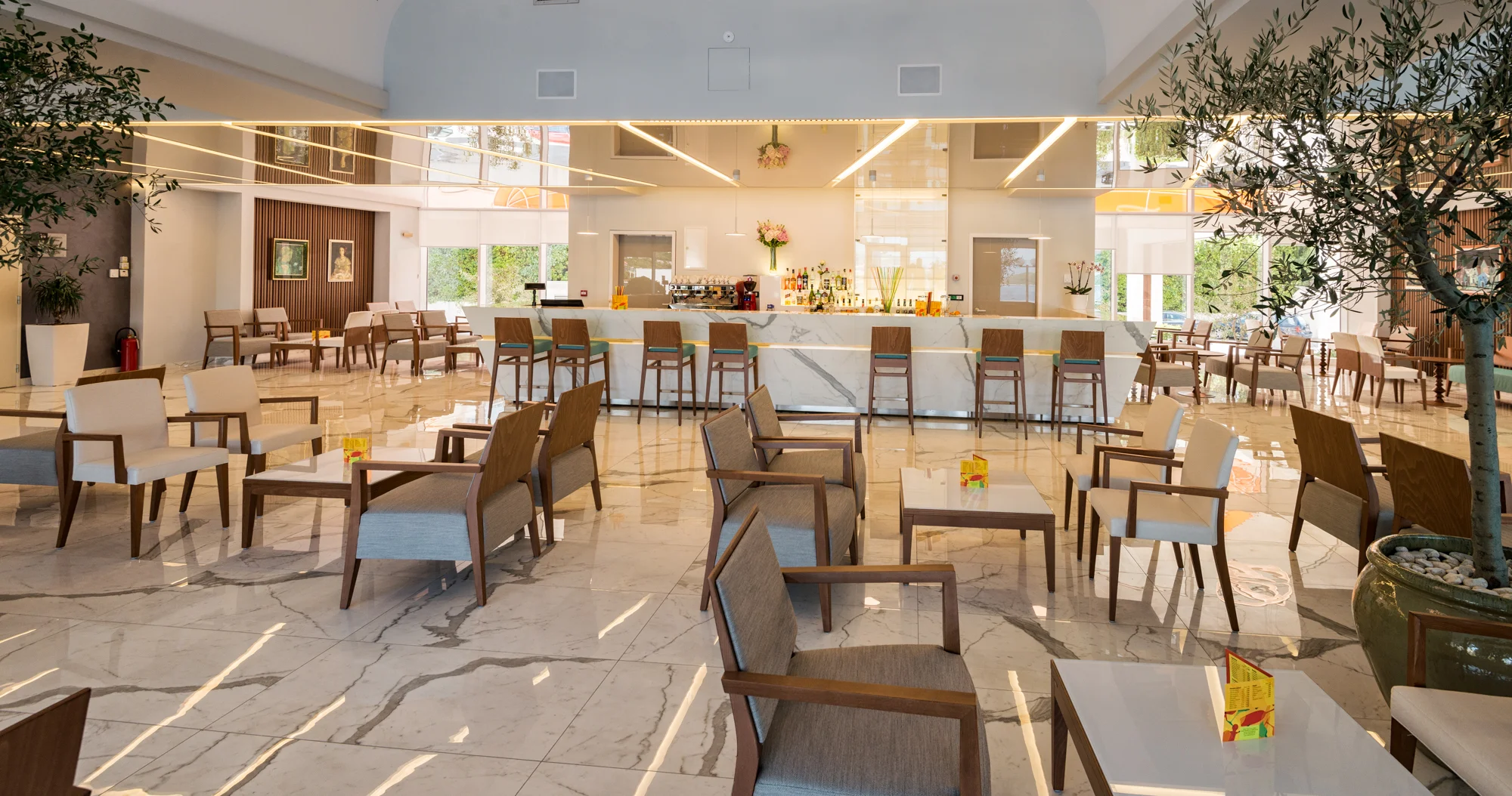 Bosna a Hercegovina: hotel Sunce Neum 100 m od moře, bazén a polopenze či plná penze