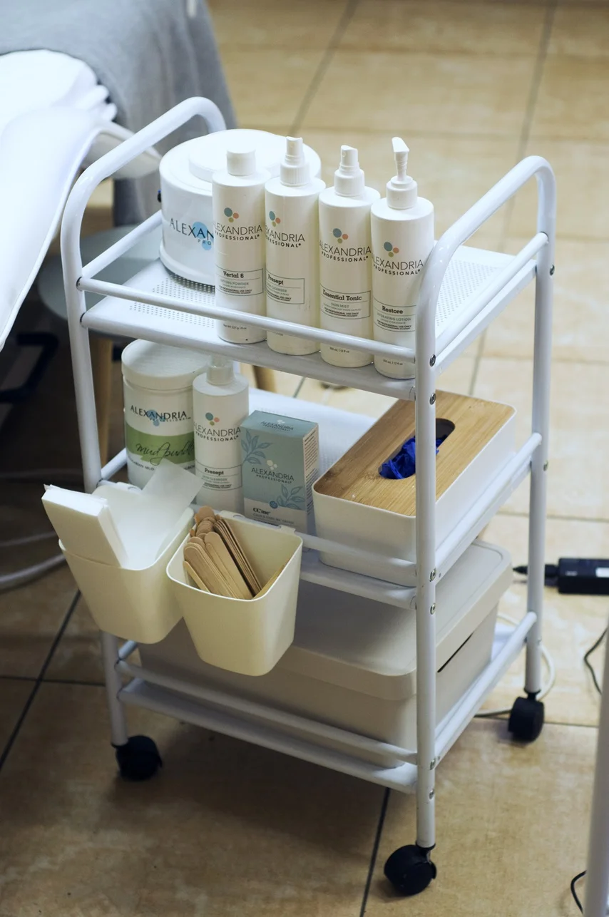 Úprava, tónování a modelace obočí i s barvením řas ve VIP Salon Plzeň