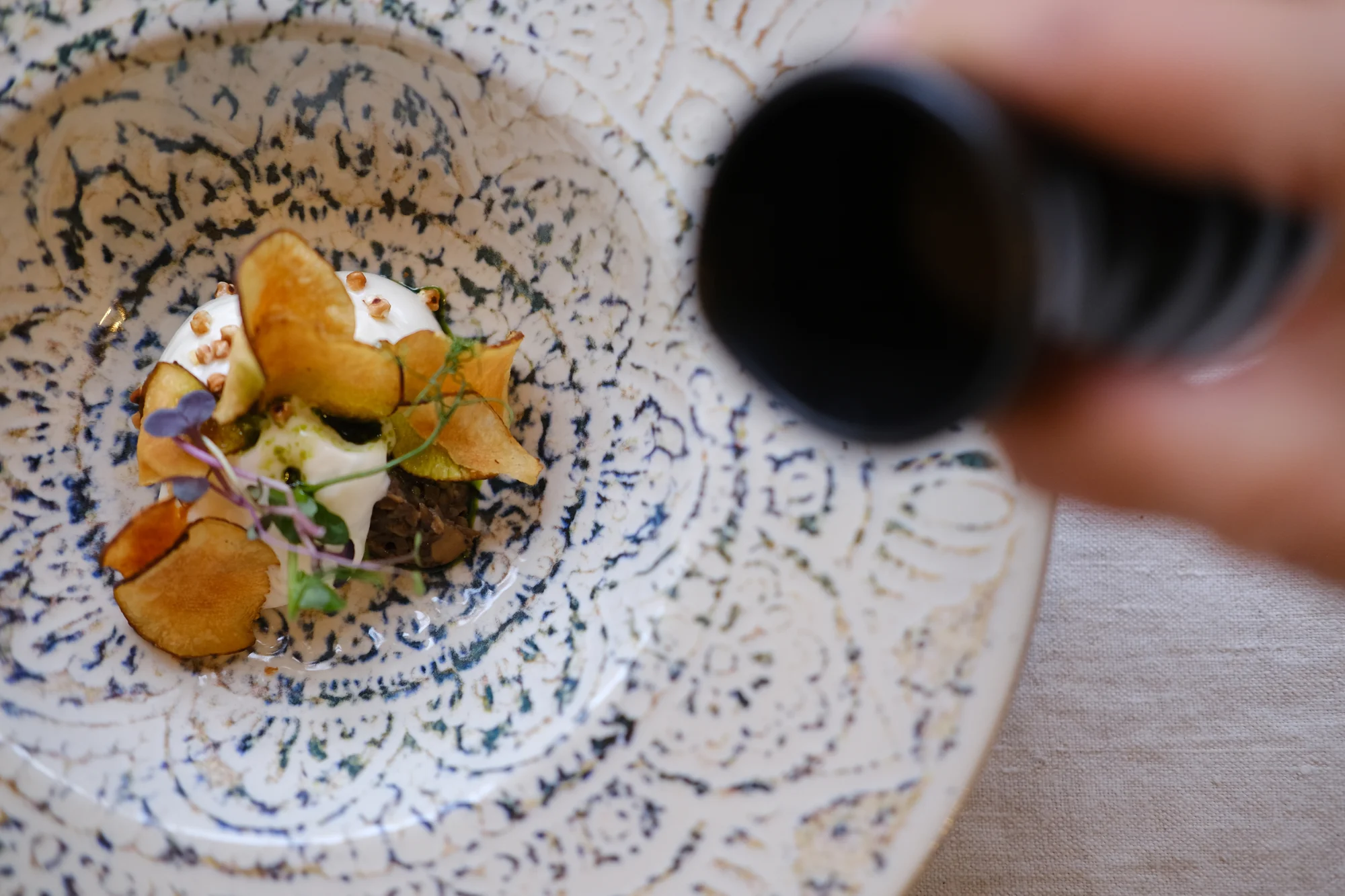 5chodové menu v luxusní zahradní restauraci v centru Prahy pro 1 nebo 2 osoby