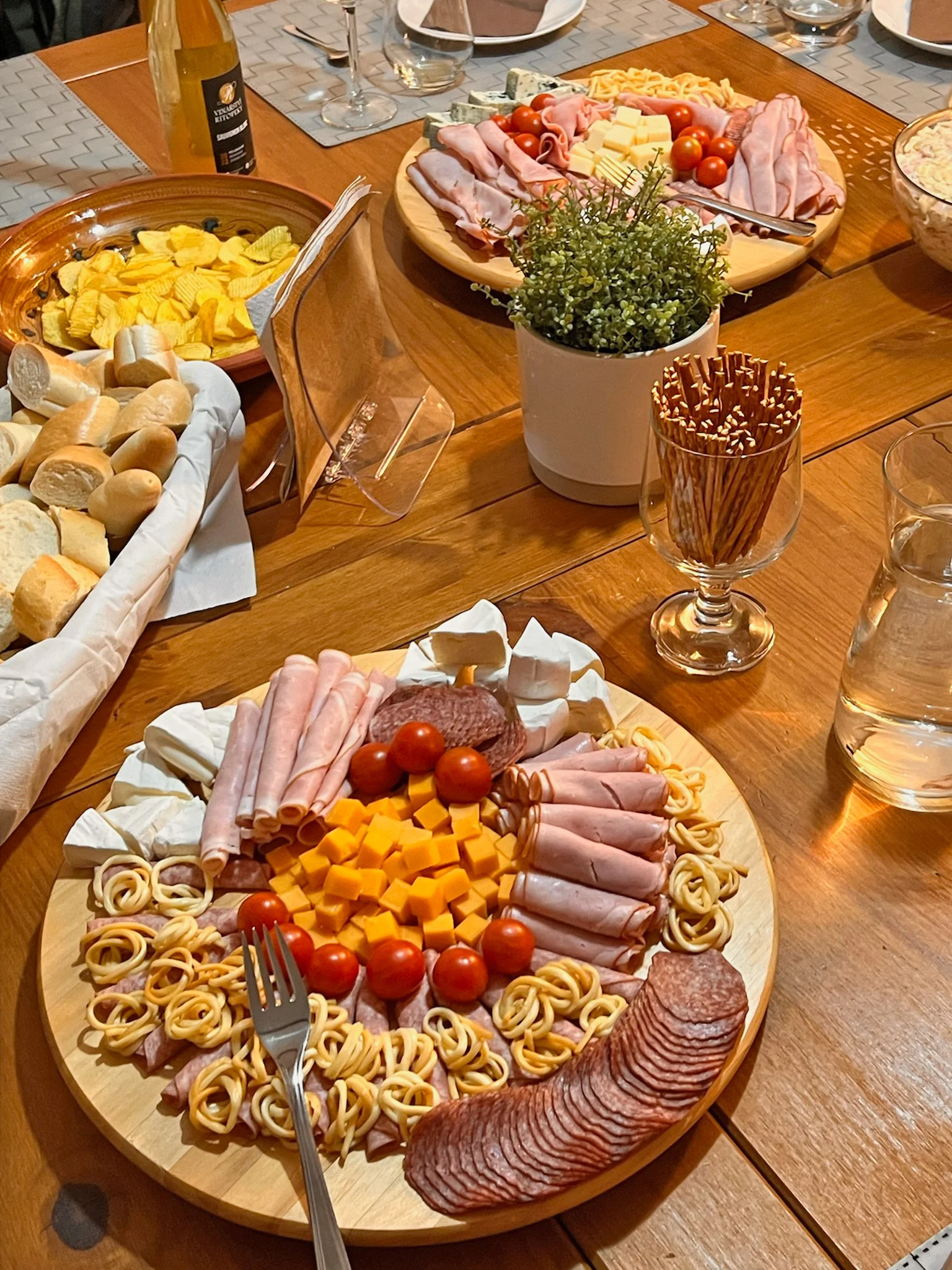 Celovečerní řízená degustace 8 vín v Lednicko-valtickém areálu i studený raut