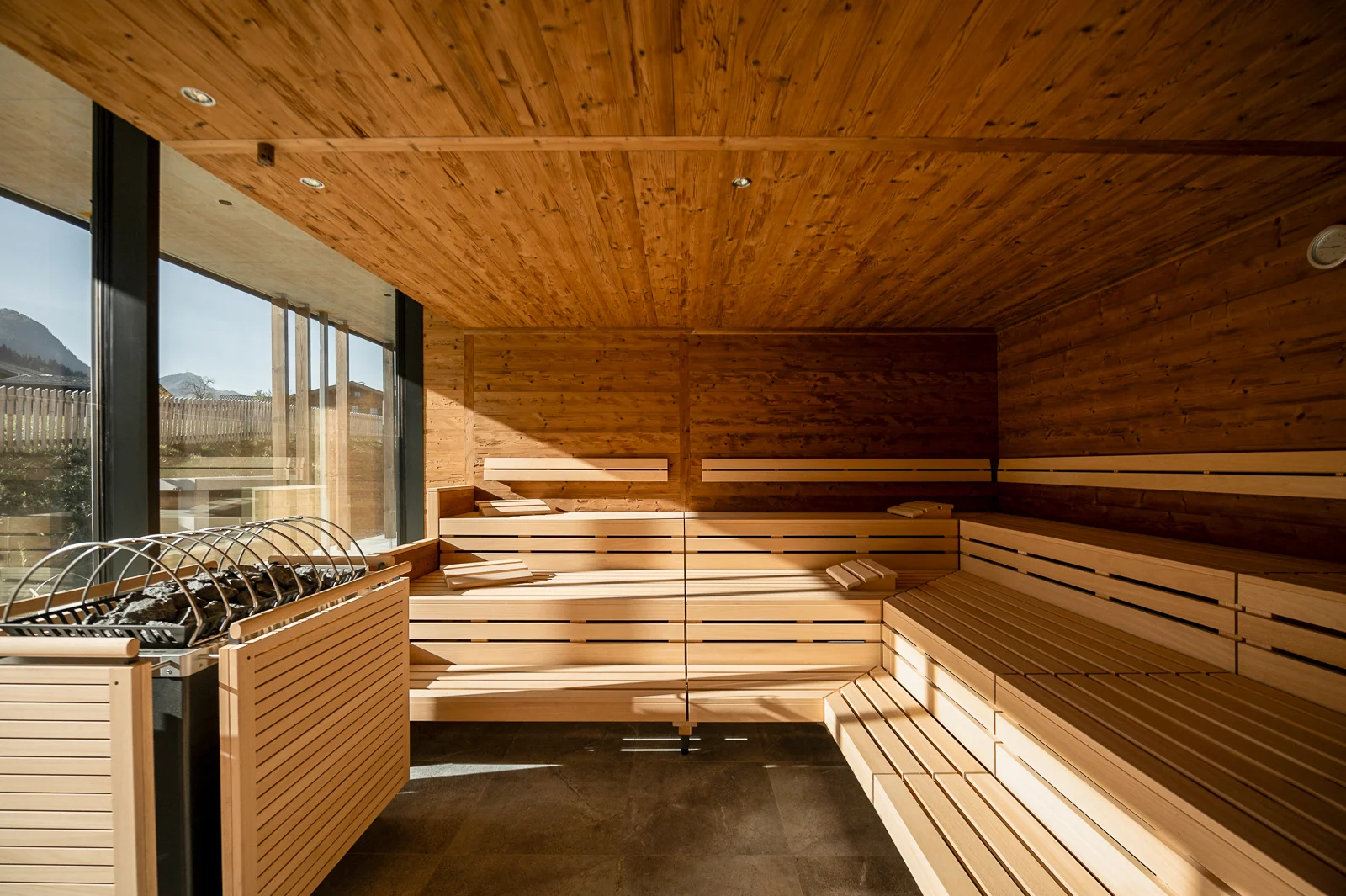 Tyrolsko ve vší nádheře: hotel se stravou a neomezeným wellness, přímo na sjezdovce