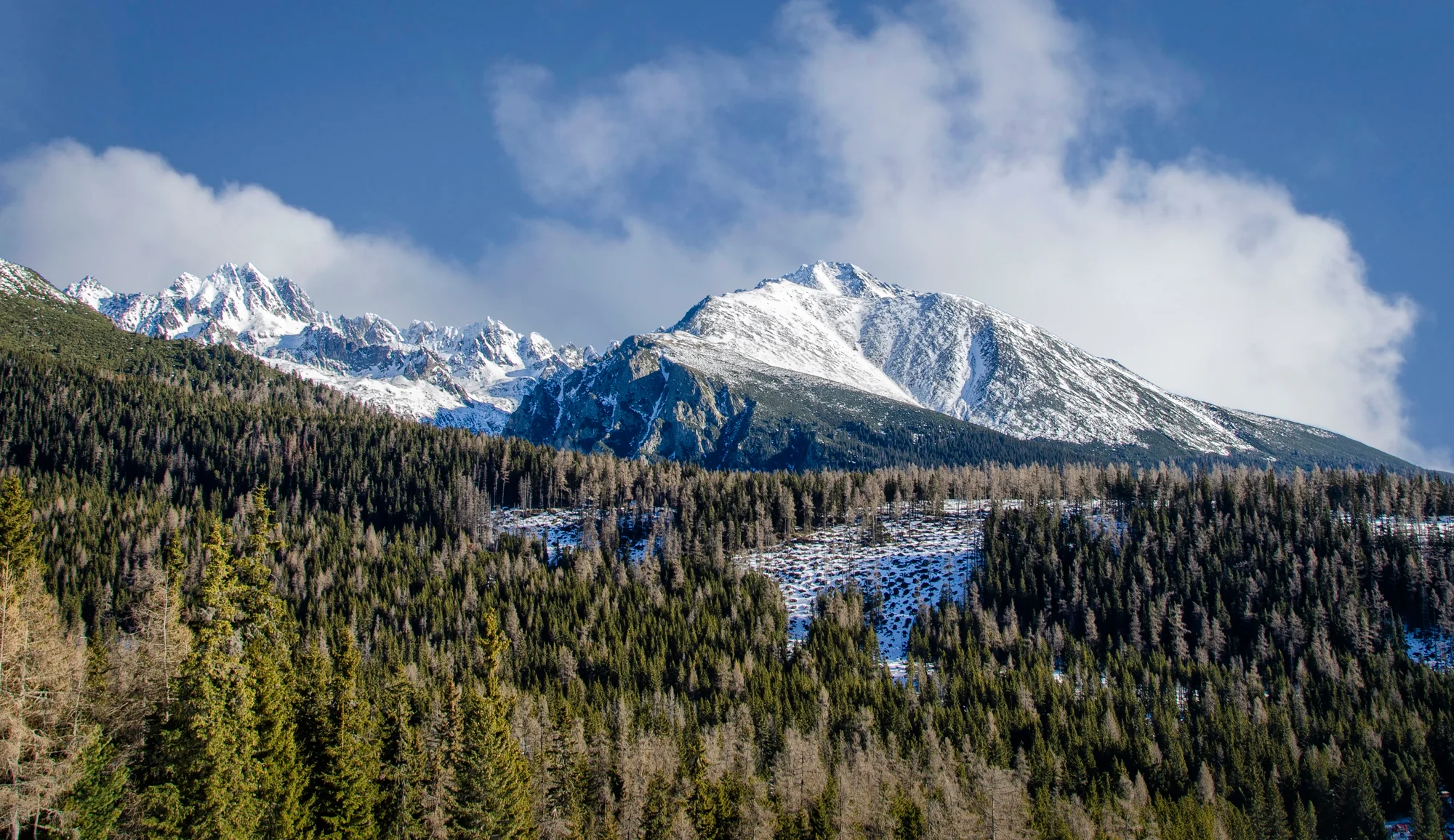 Pobyt ve Vysokých Tatrách: apartmány v Tatranské Lomnici se snídaní