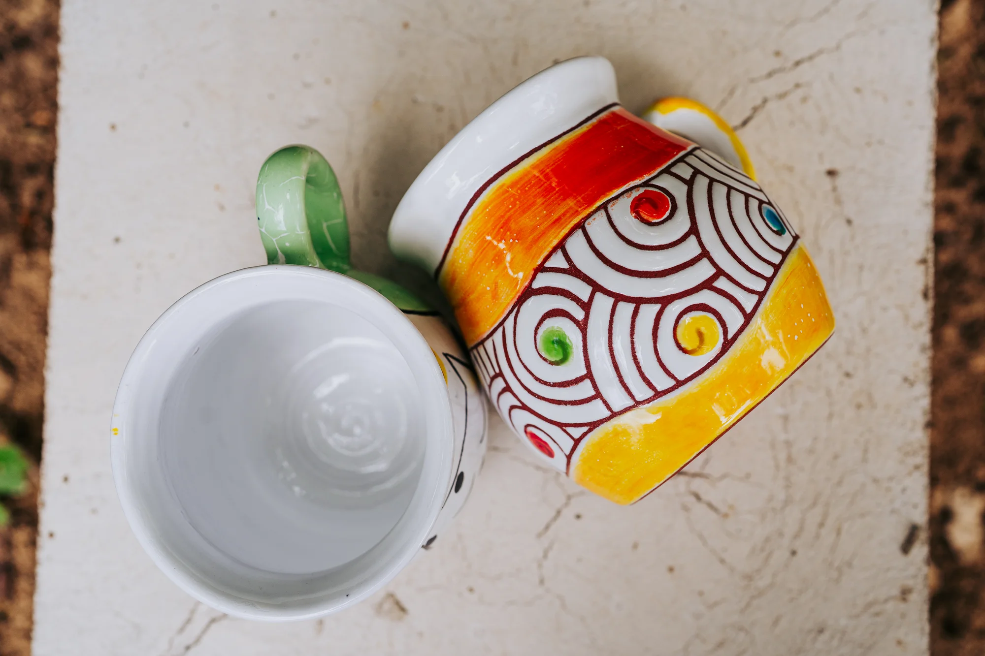 Malování keramiky Maříž: vytvořte si hrníček nebo misku a ozdobte je vlastní fantazií