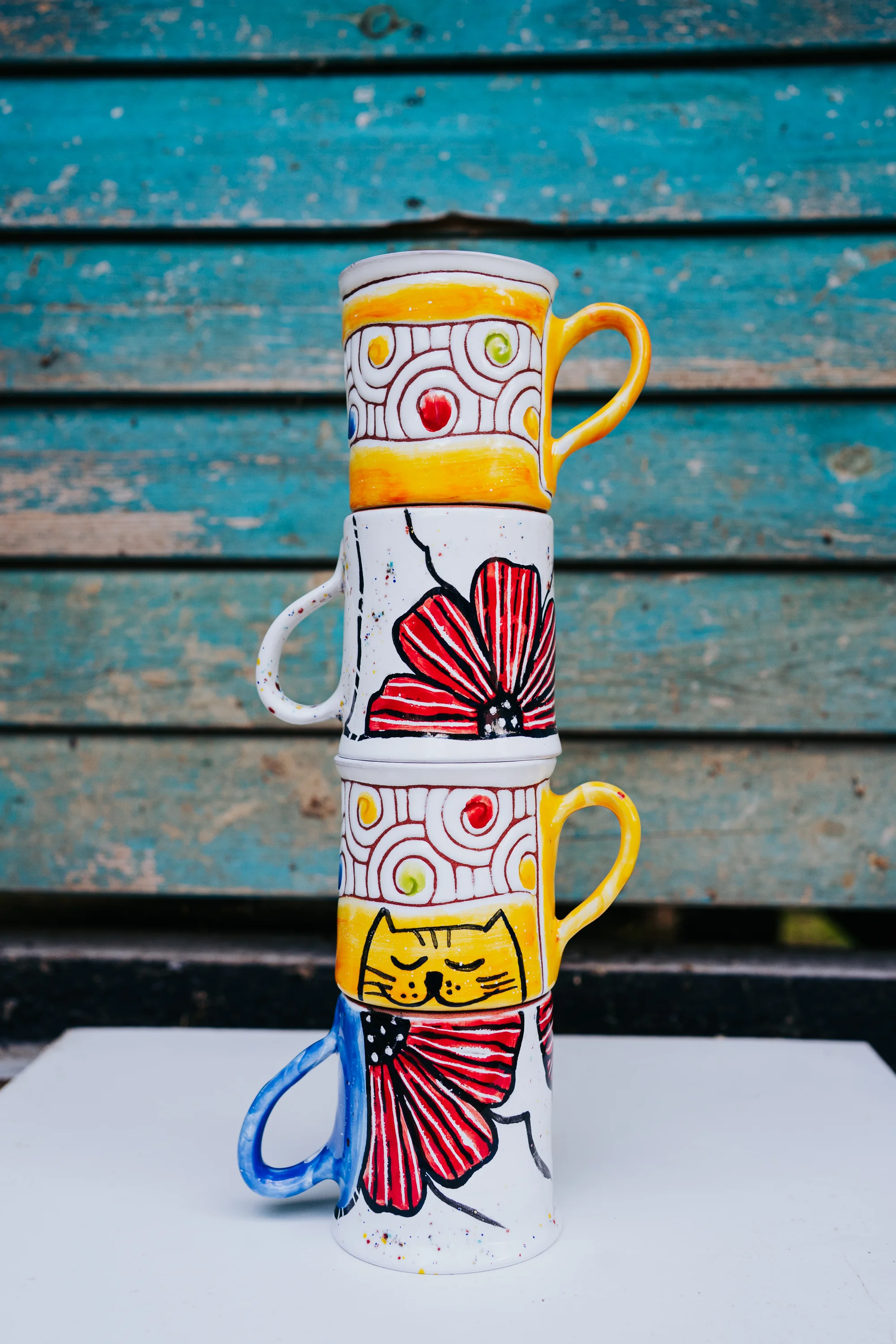 Malování keramiky Maříž: vytvořte si hrníček nebo misku a ozdobte je vlastní fantazií