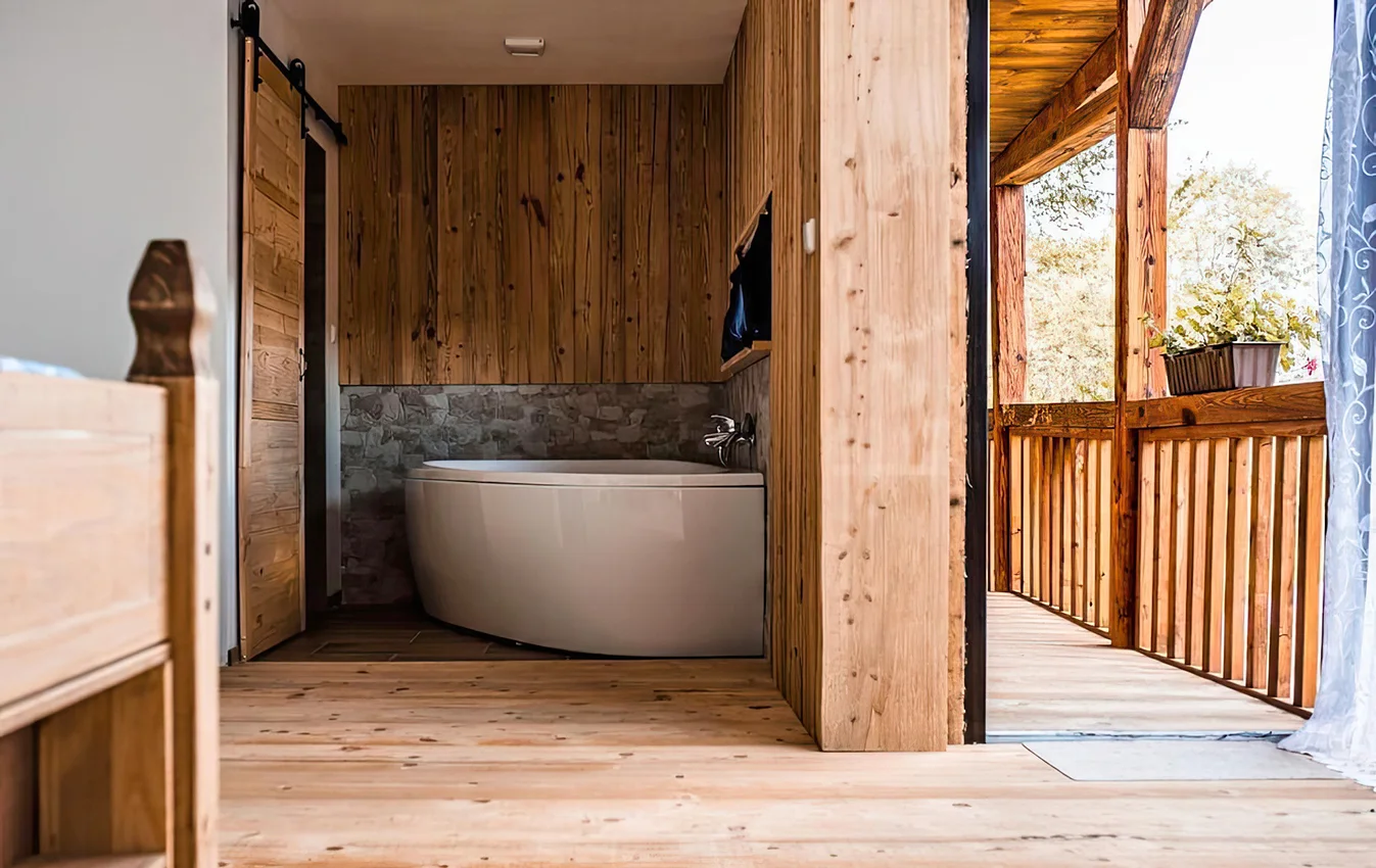 Romantika v Jizerkách: krásné ubytování ve stodole s možností snídaní, výhledy do krajiny