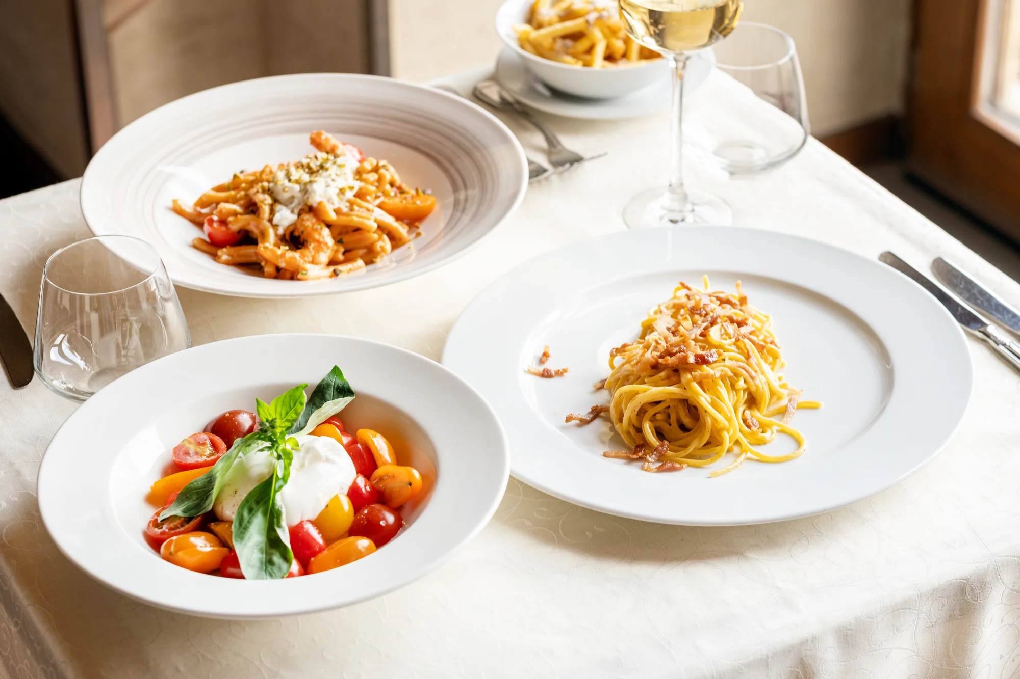 Dárkové vouchery na 1500 až 3000 Kč do restaurace Brick's na Malé Straně