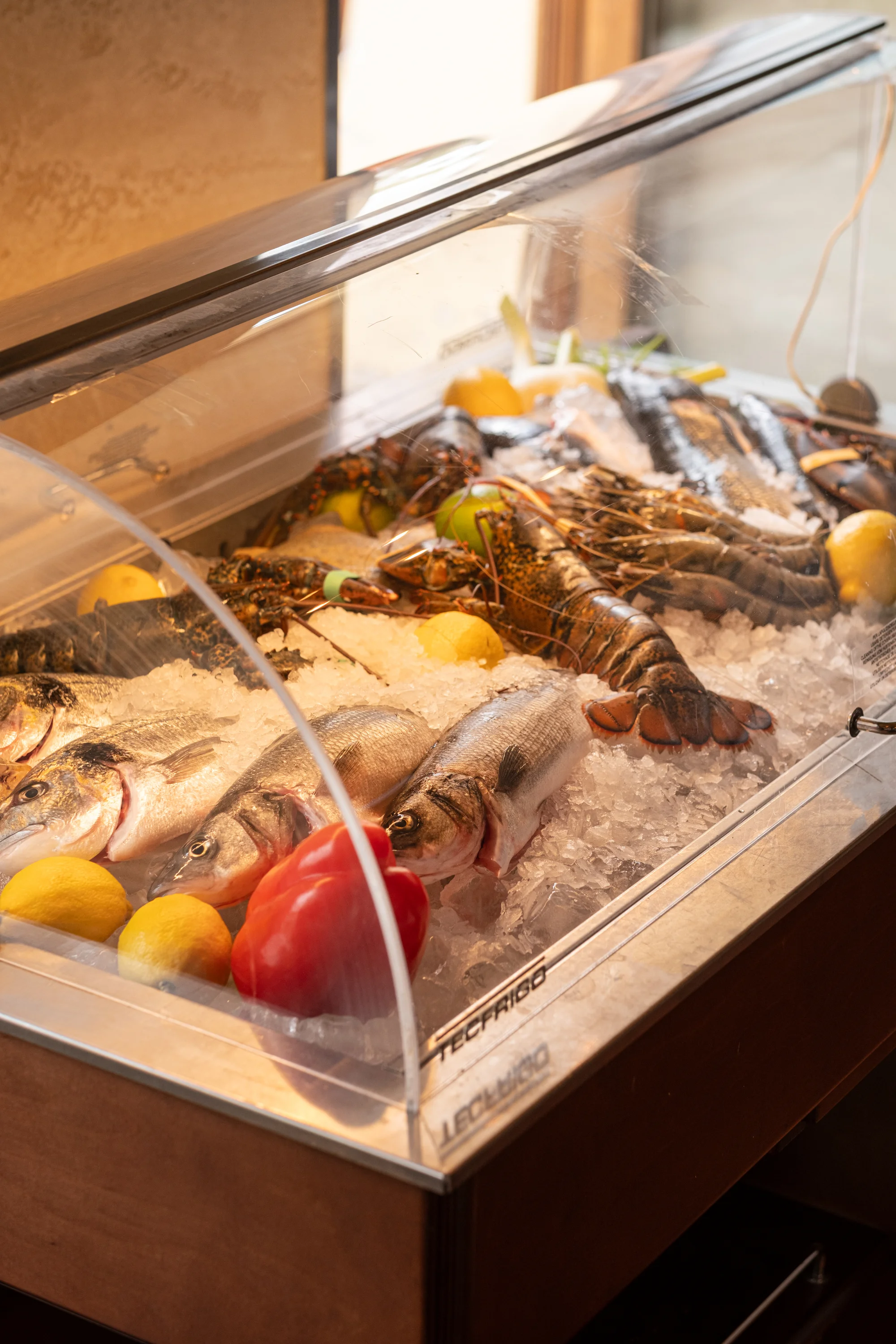 Dárkové vouchery na 1500 až 3000 Kč do restaurace Brick's na Malé Straně